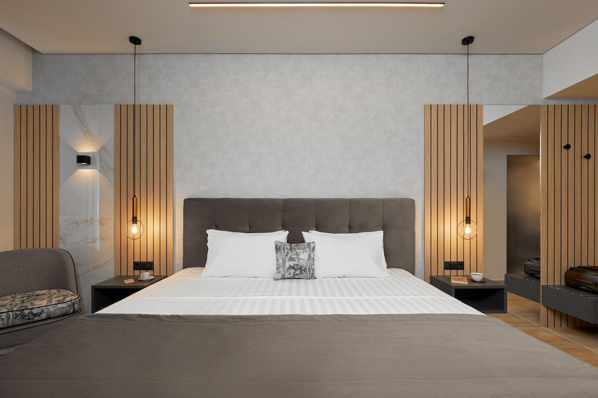 Deluxe Double or Twin Room - Photo 9