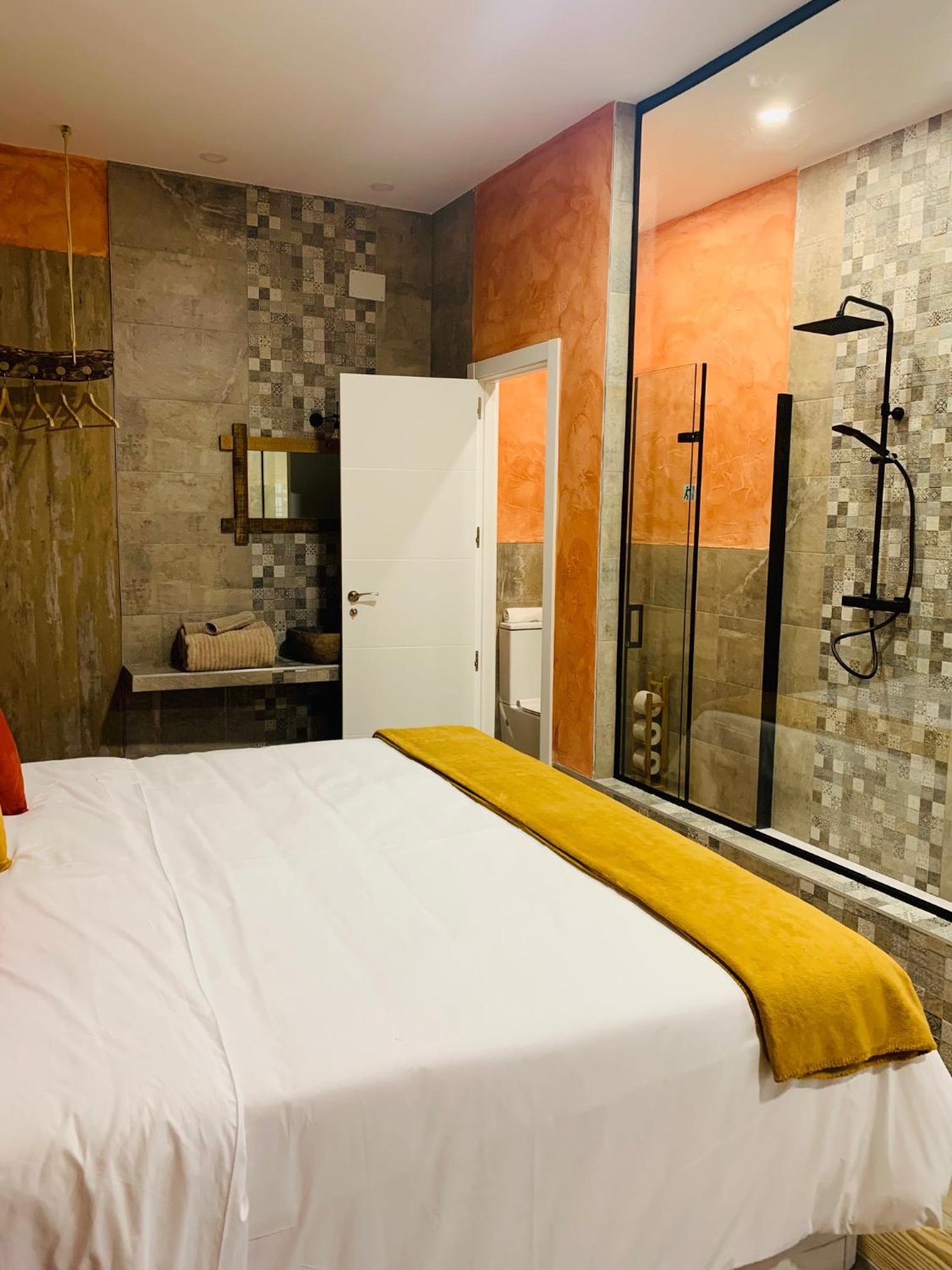 Superior Apartment - Photo 17