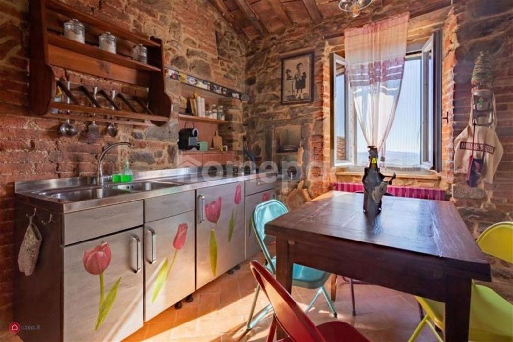 One-Bedroom Apartment - Photo 10