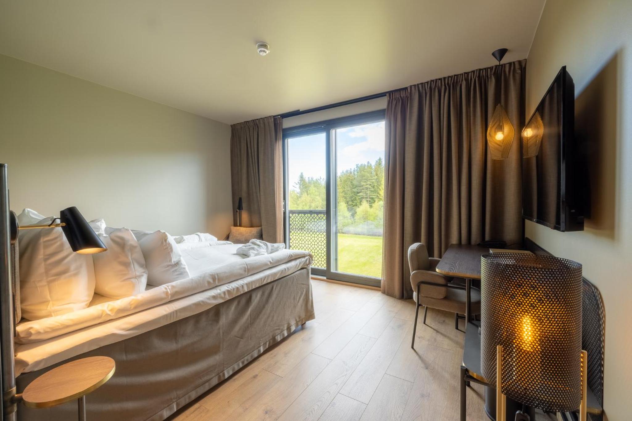Deluxe Twin Room - Photo 1