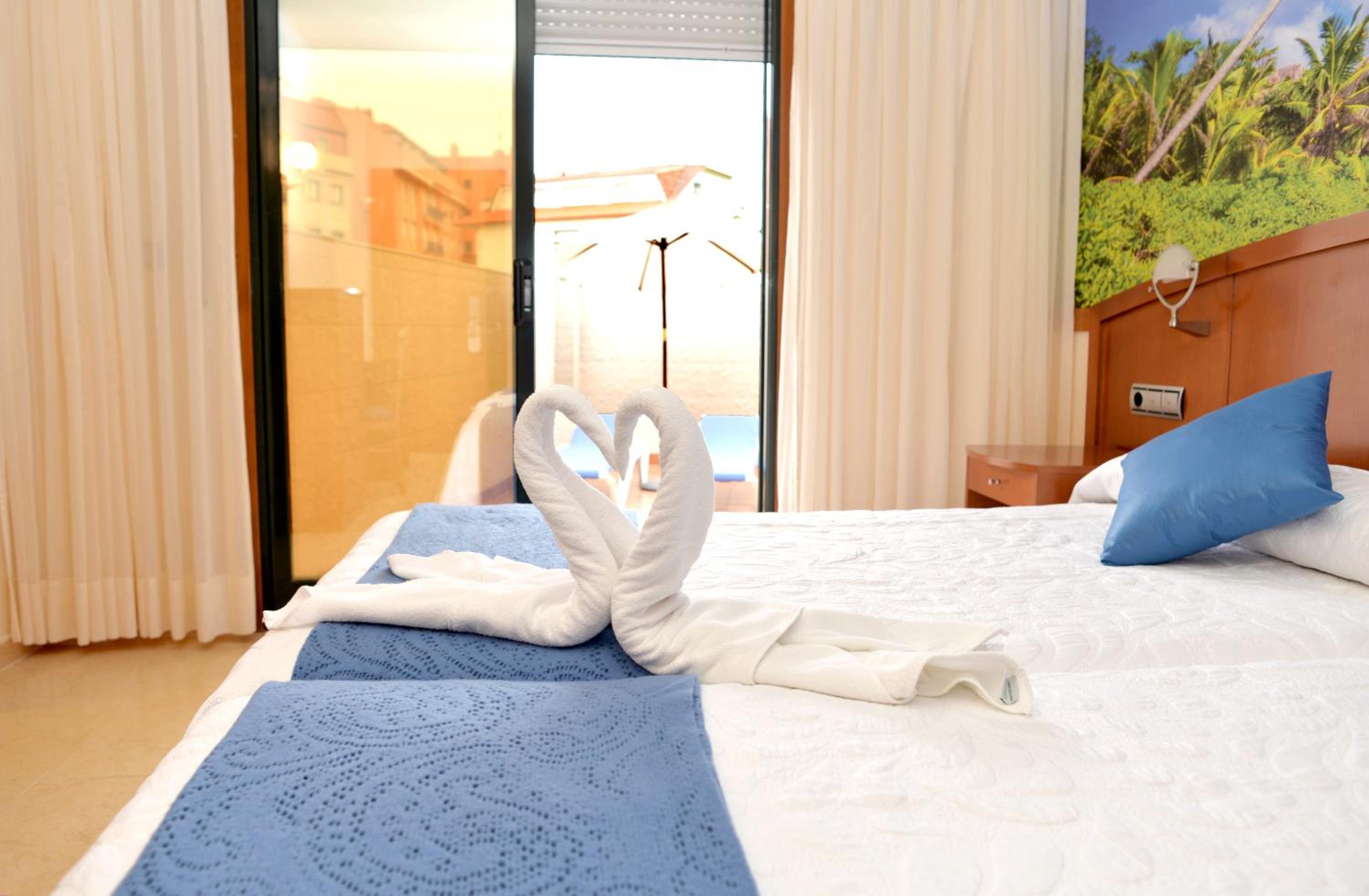 Double Room with Patio photo 1
