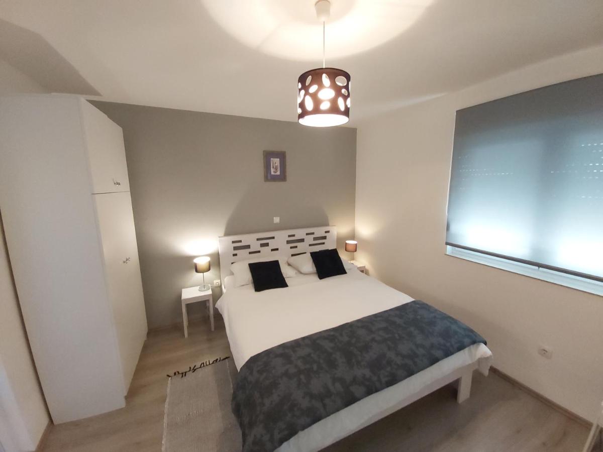 Double Room with Extra Bed - Photo 8