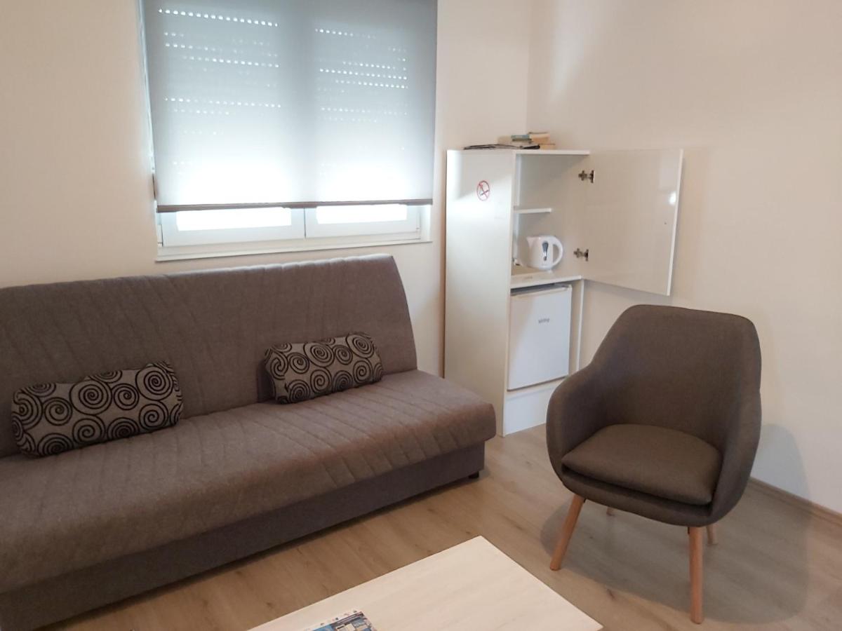 Double Room with Extra Bed - Photo 4