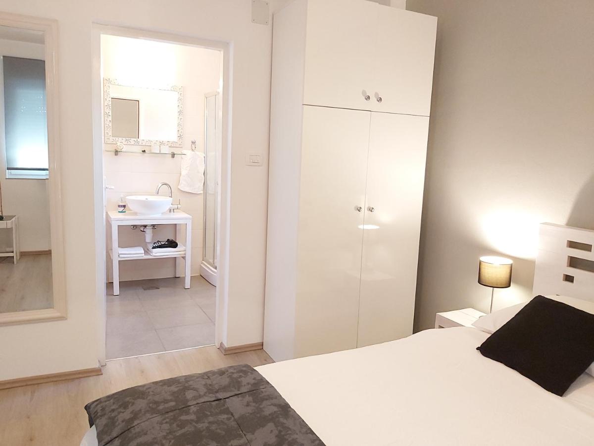 Double Room with Extra Bed - Photo 6