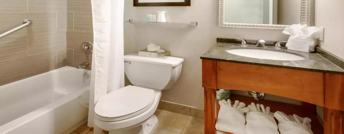 Efficiency Double Room - Accessible/Non-Smoking photo 2