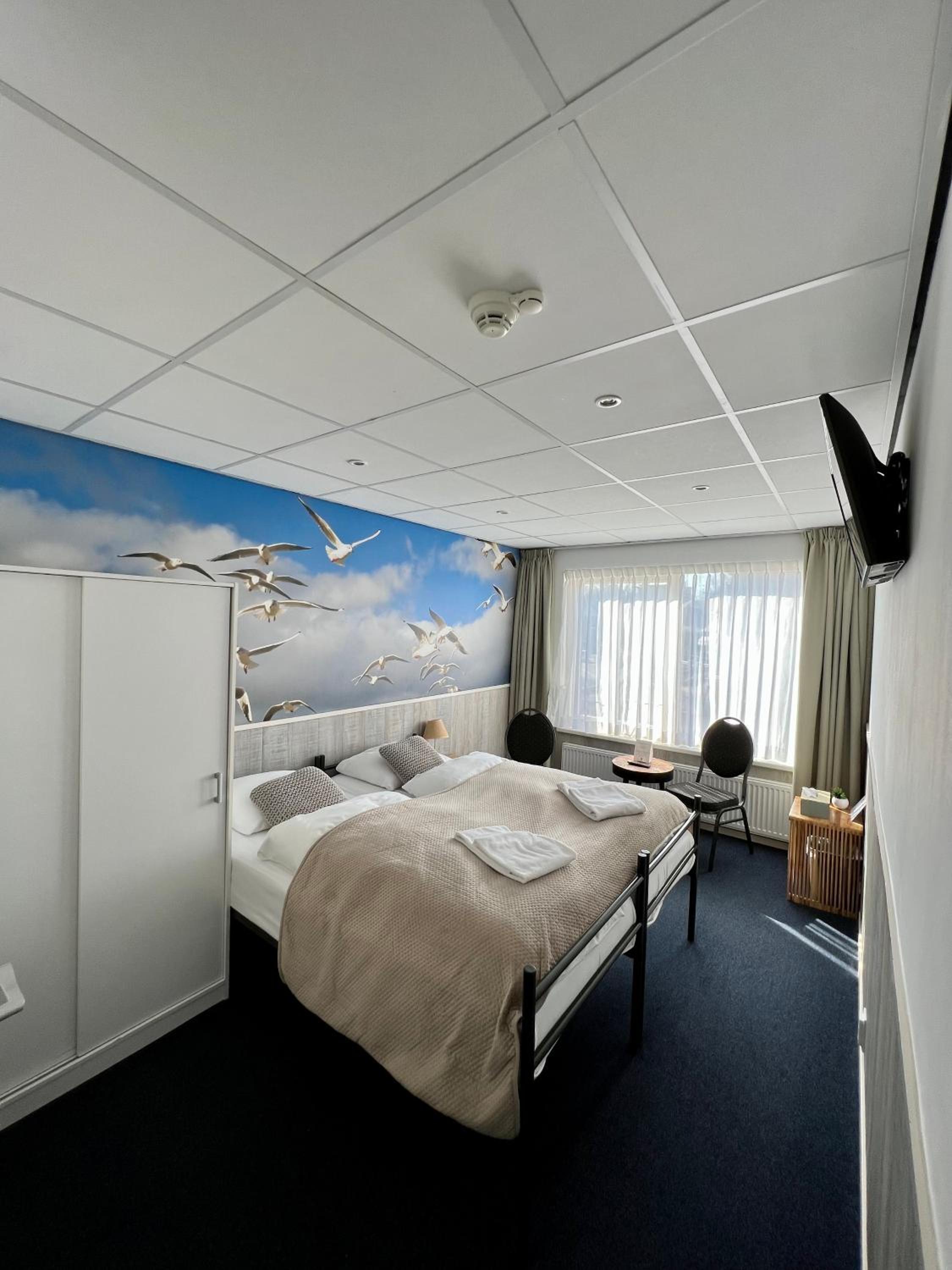 Small Double Room photo 3