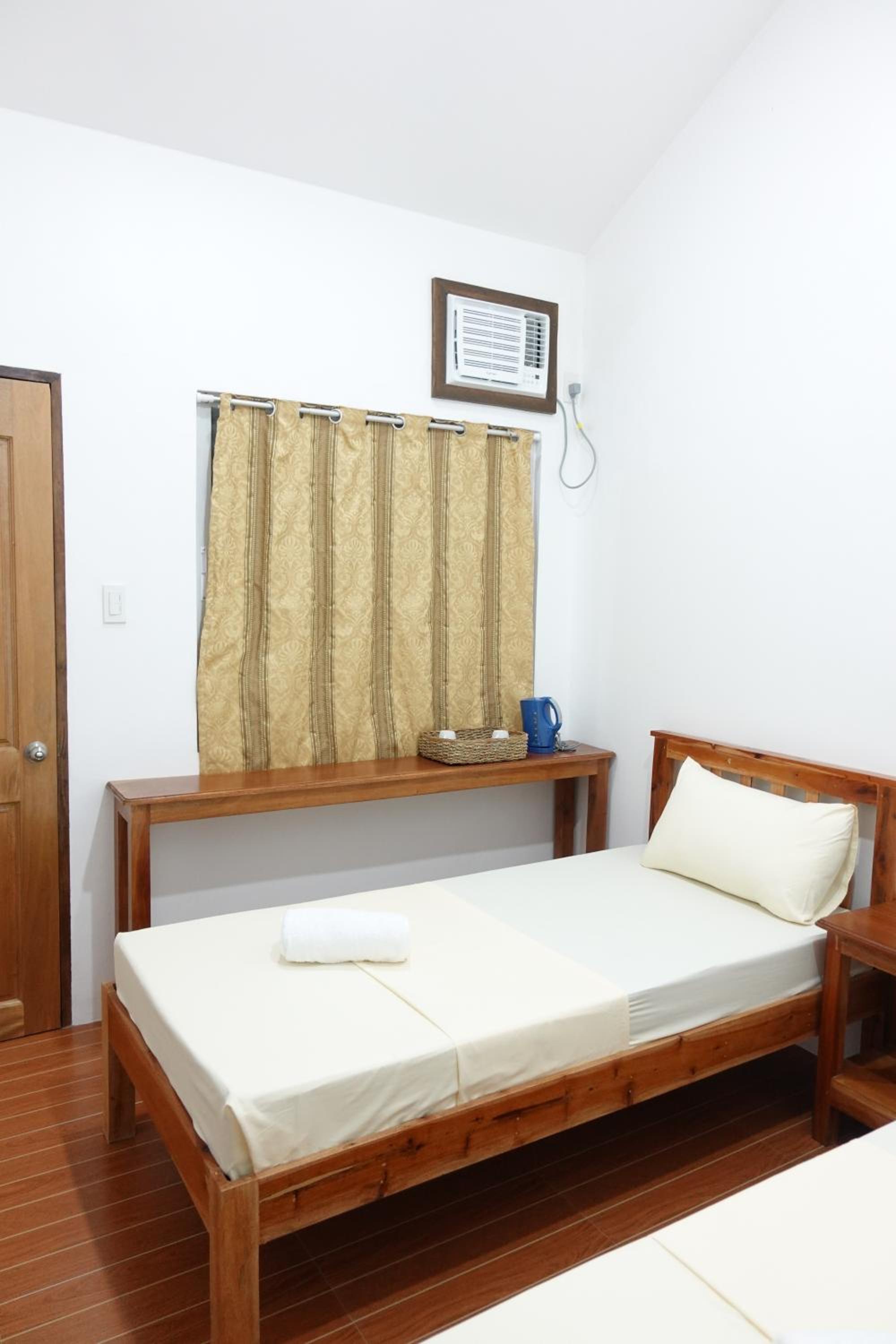 Double or Twin Room - Photo 1