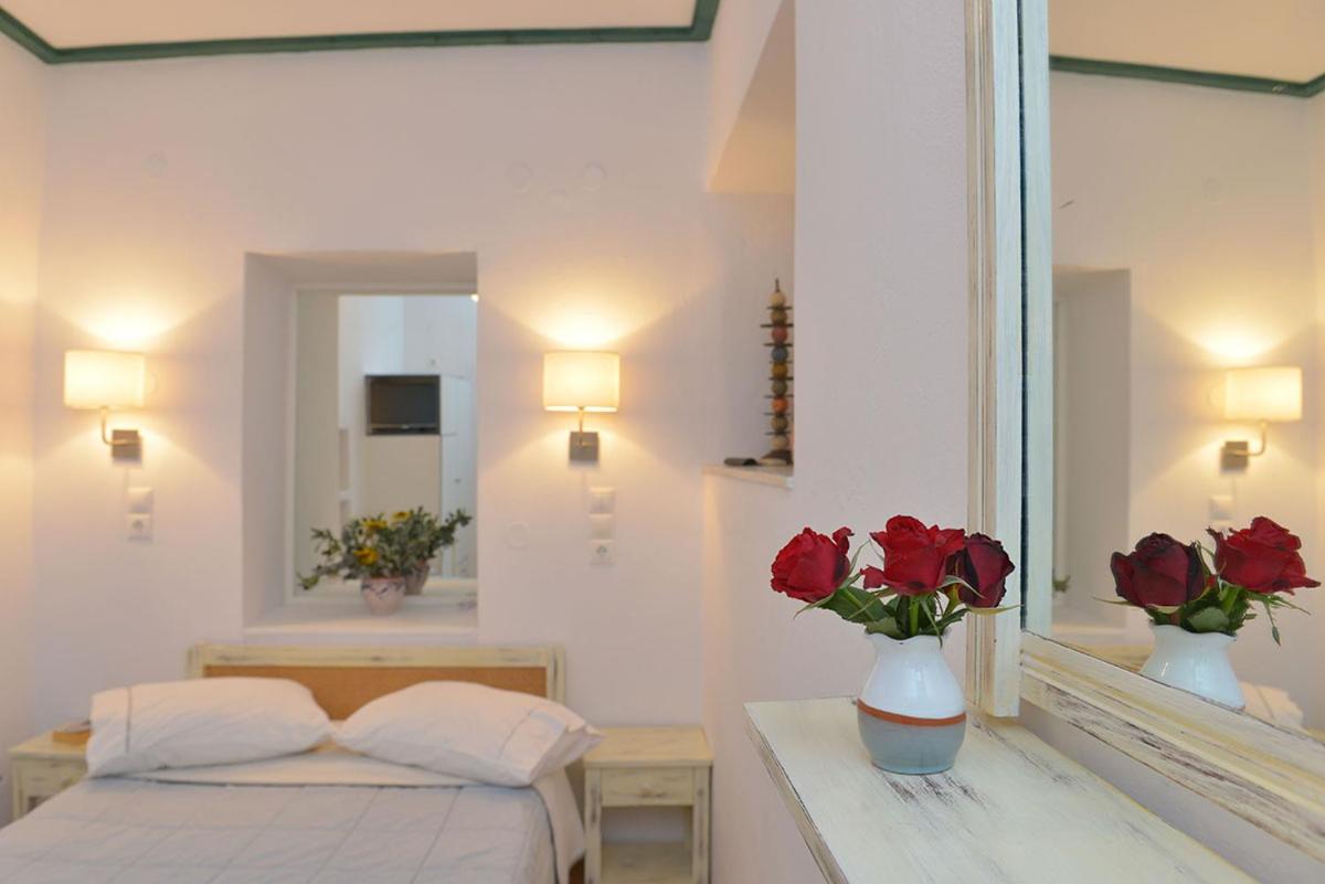 Camera Matrimoniale/Doppia con Letti Singoli con Vista Giardino