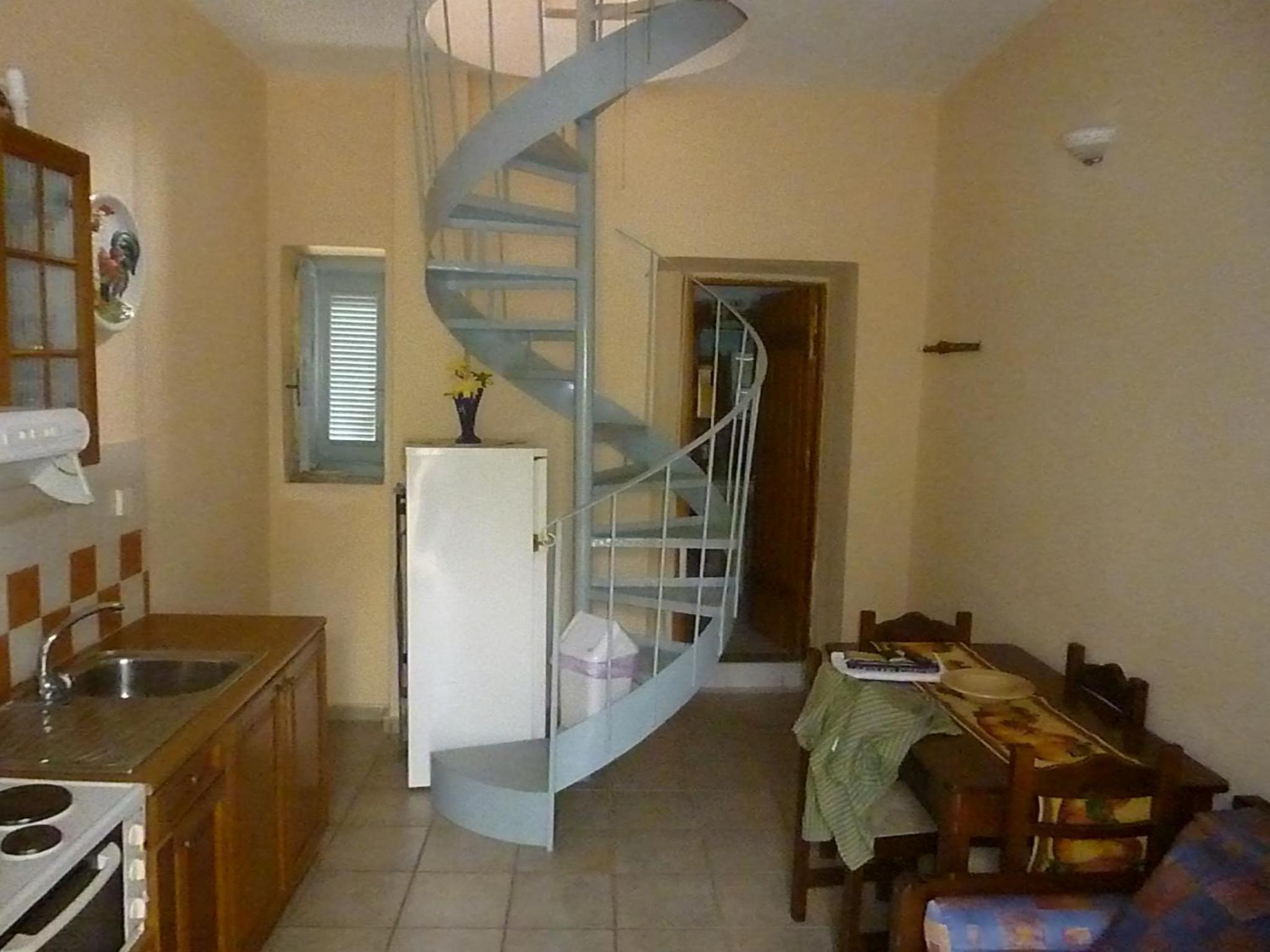 Apartment - Split Level photo 2