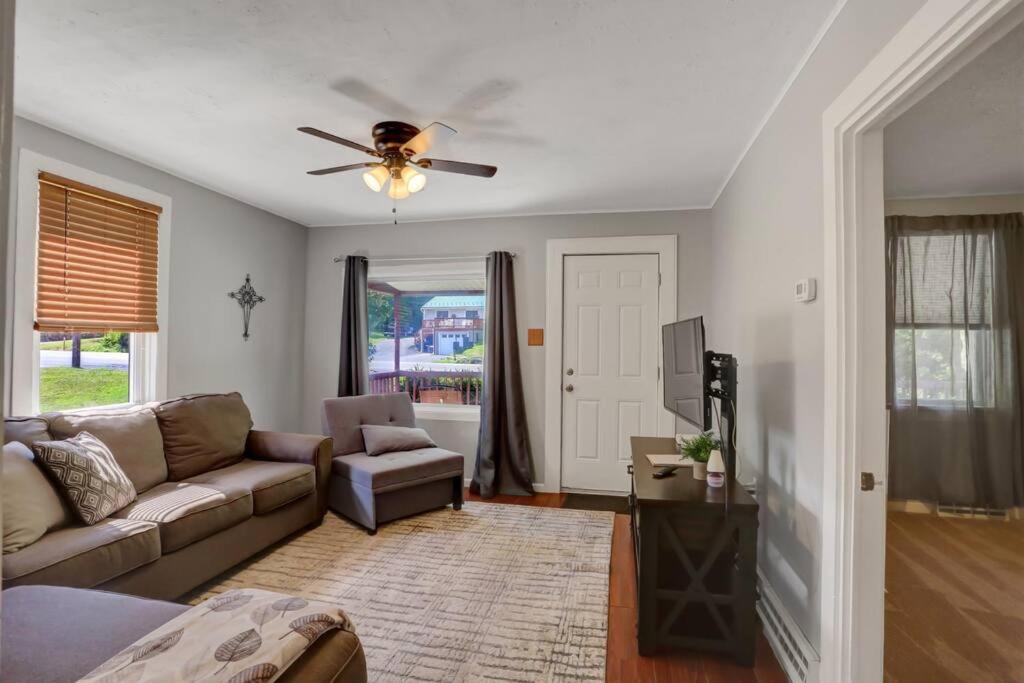 Two-Bedroom House photo 1