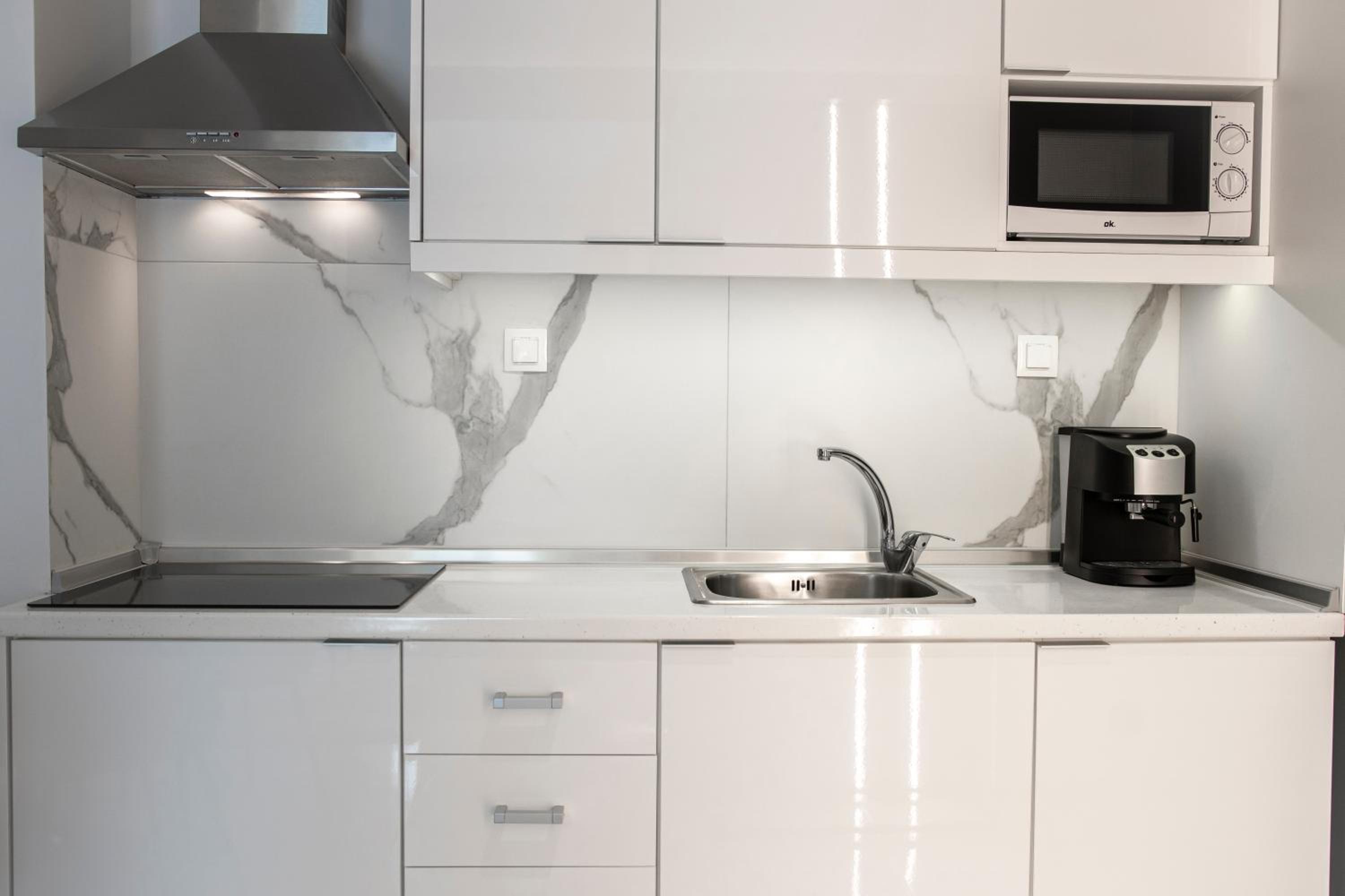 Apartment - Photo 2