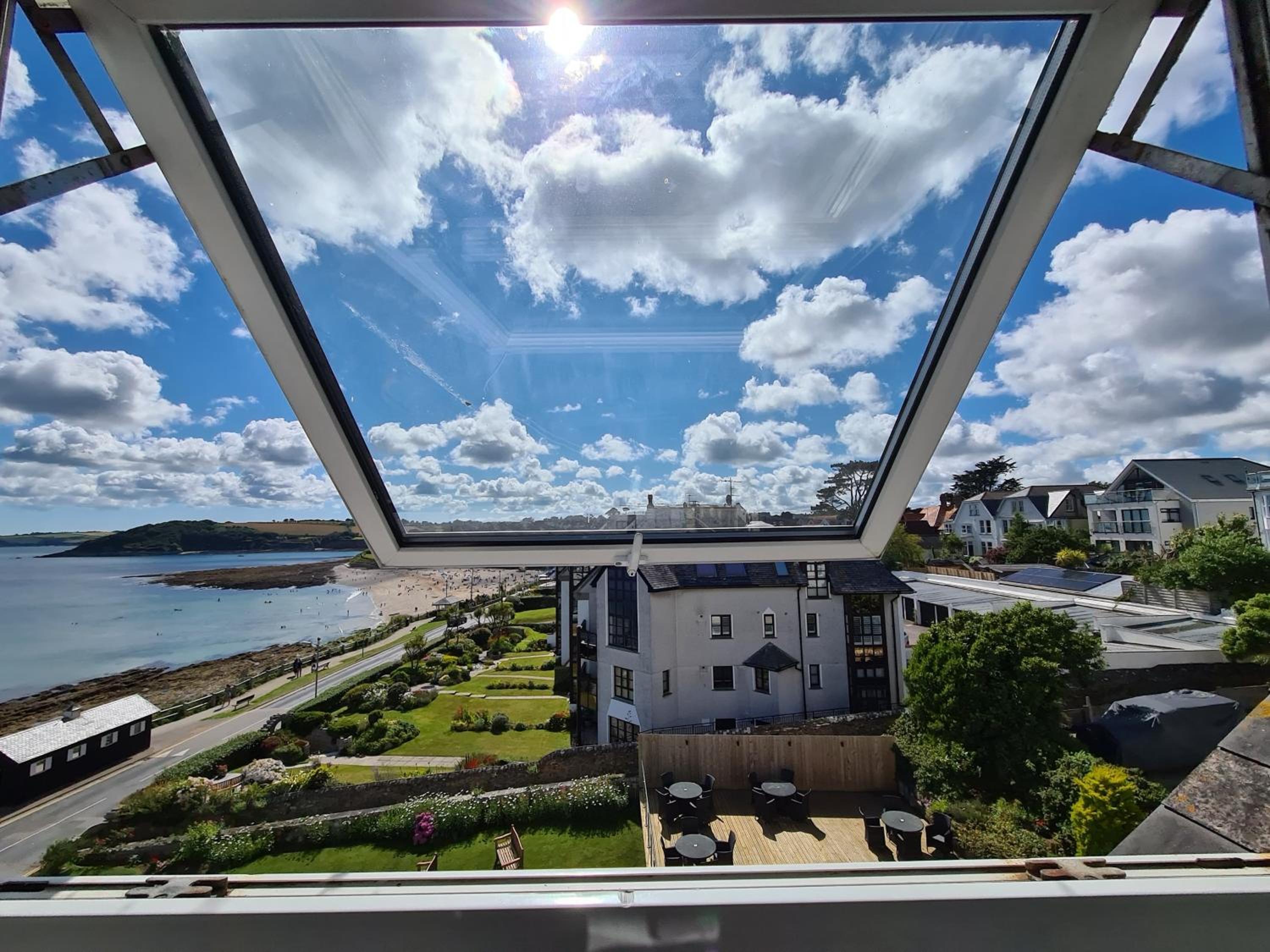 Classic Double Room with Sea View photo 3