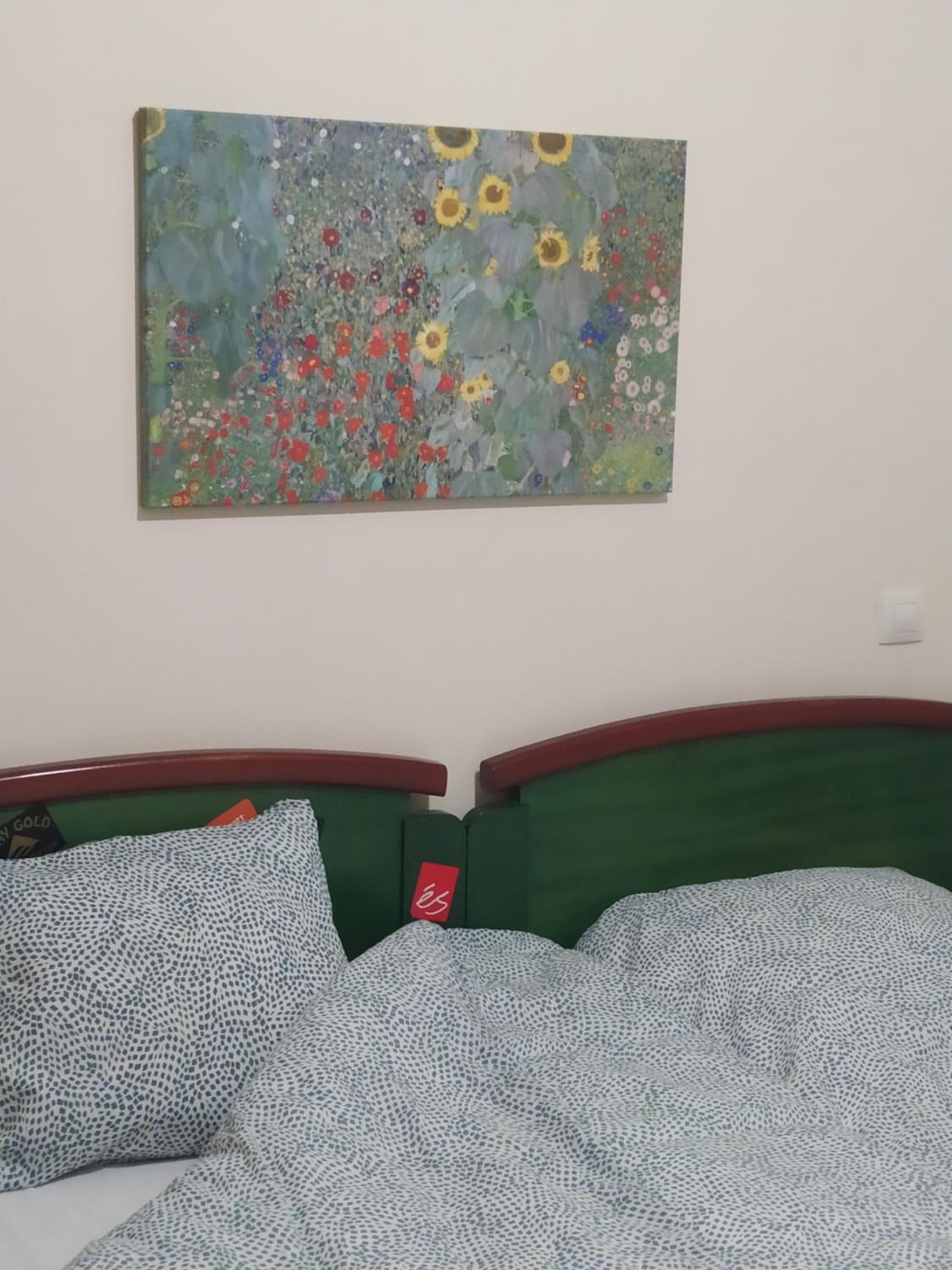 Apartment photo 1