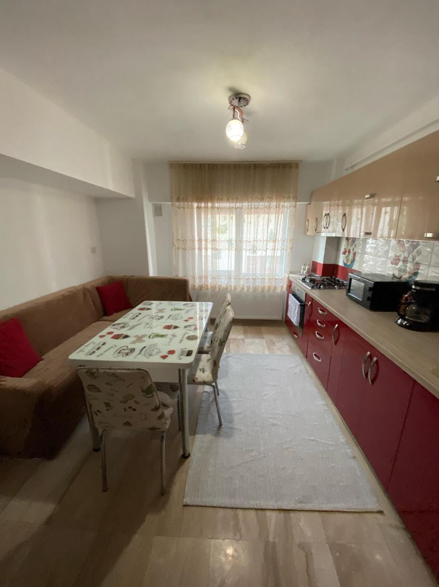 Three-Bedroom Apartment - Photo 14