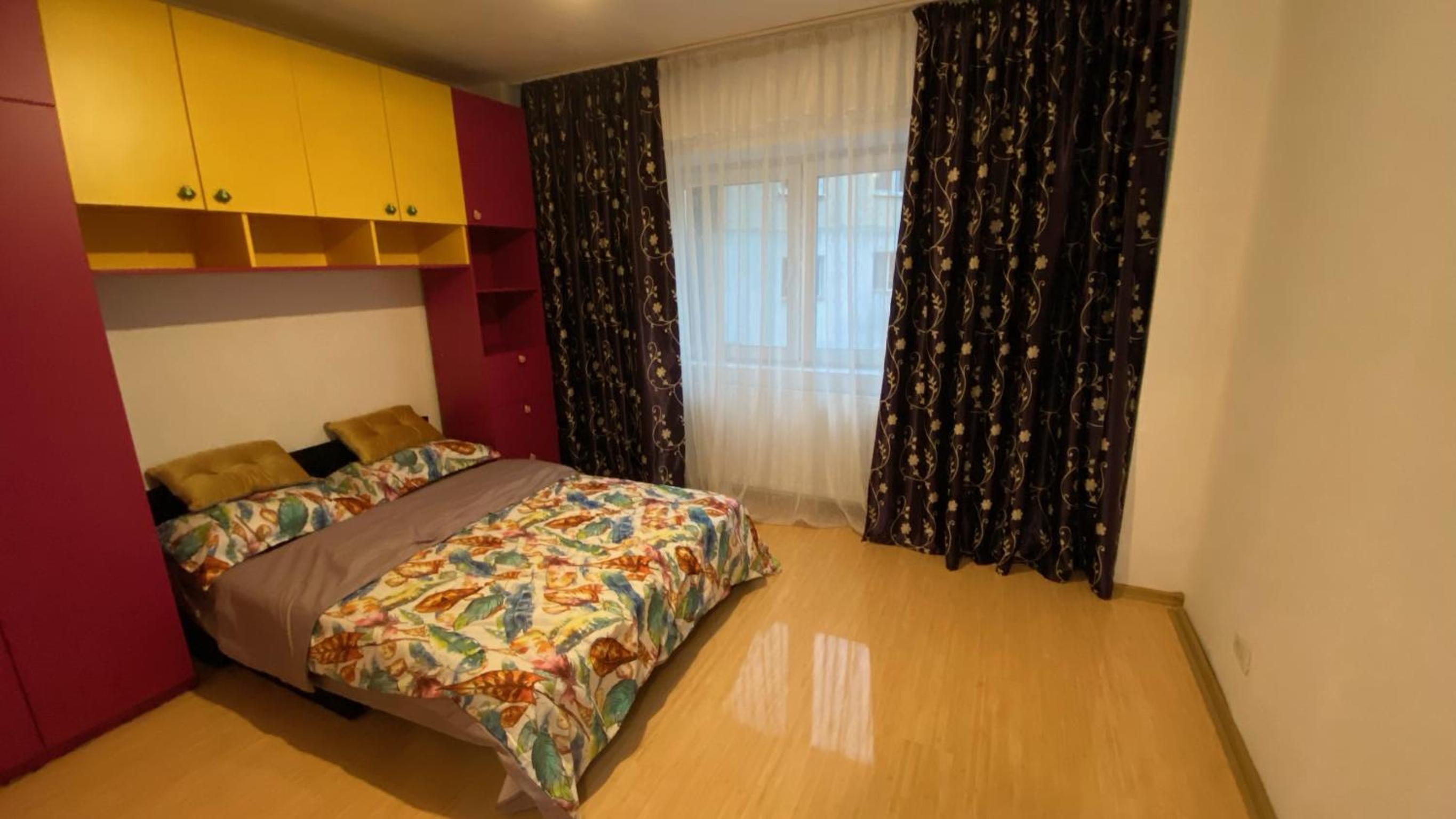 Three-Bedroom Apartment - Photo 30