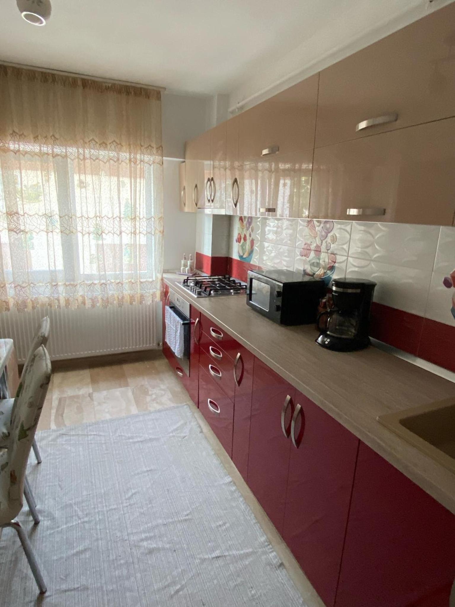 Three-Bedroom Apartment - Photo 19