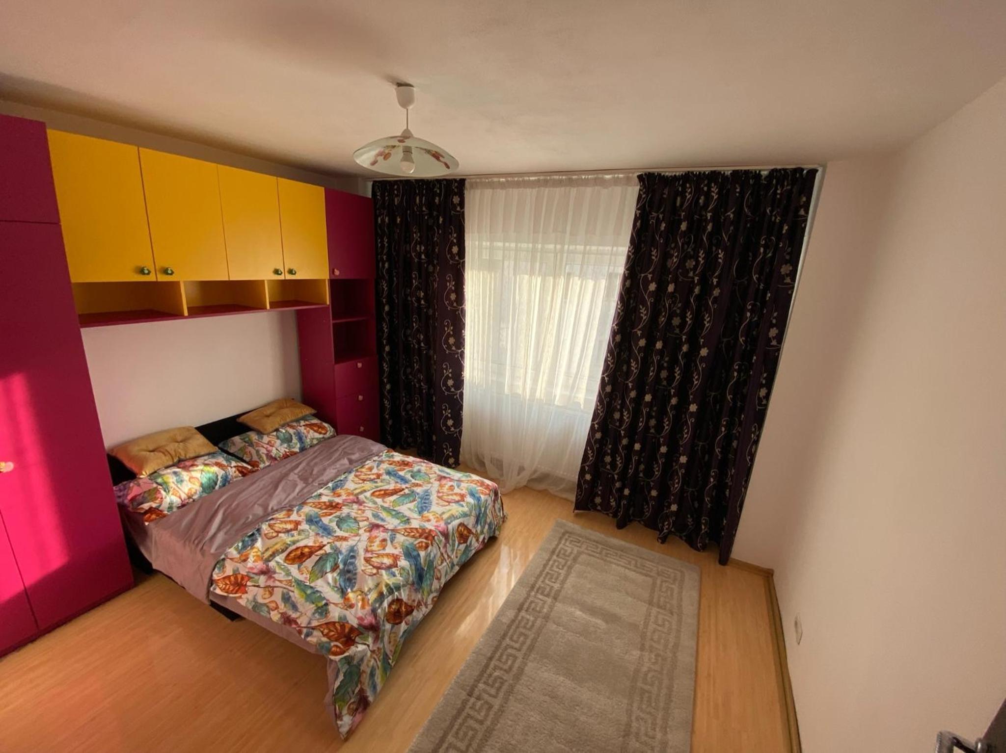 Three-Bedroom Apartment - Photo 21