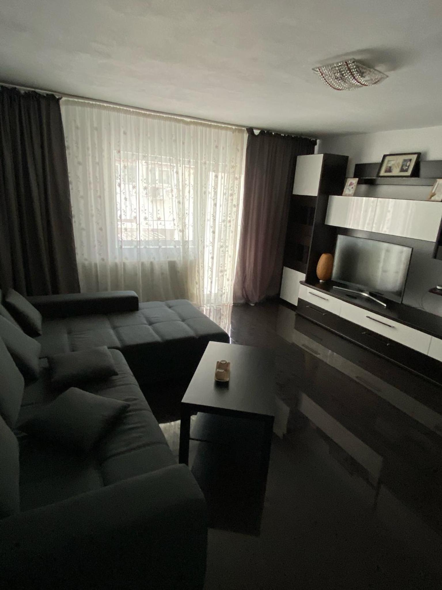 Three-Bedroom Apartment - Photo 26