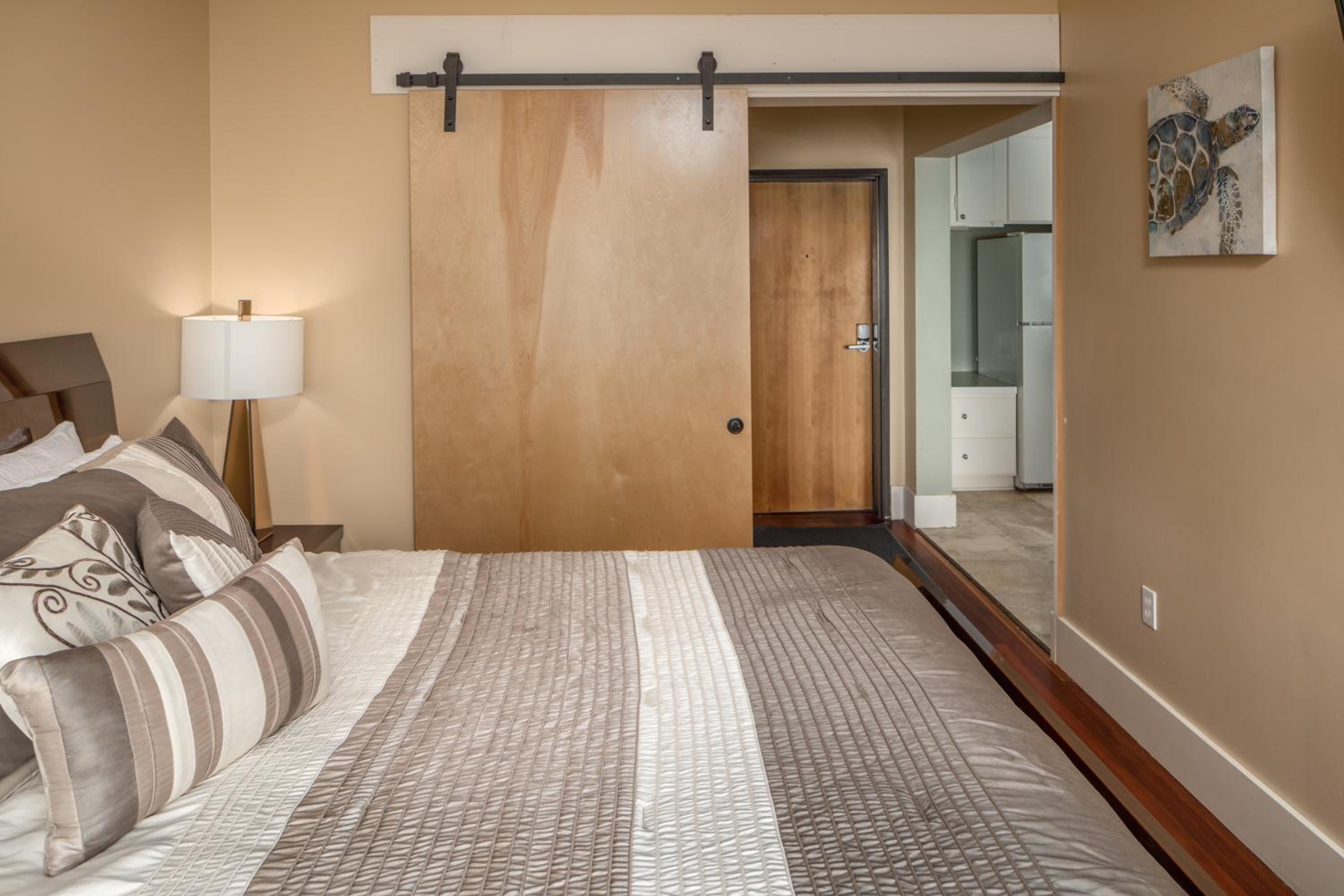 King Suite with Sea View photo 1