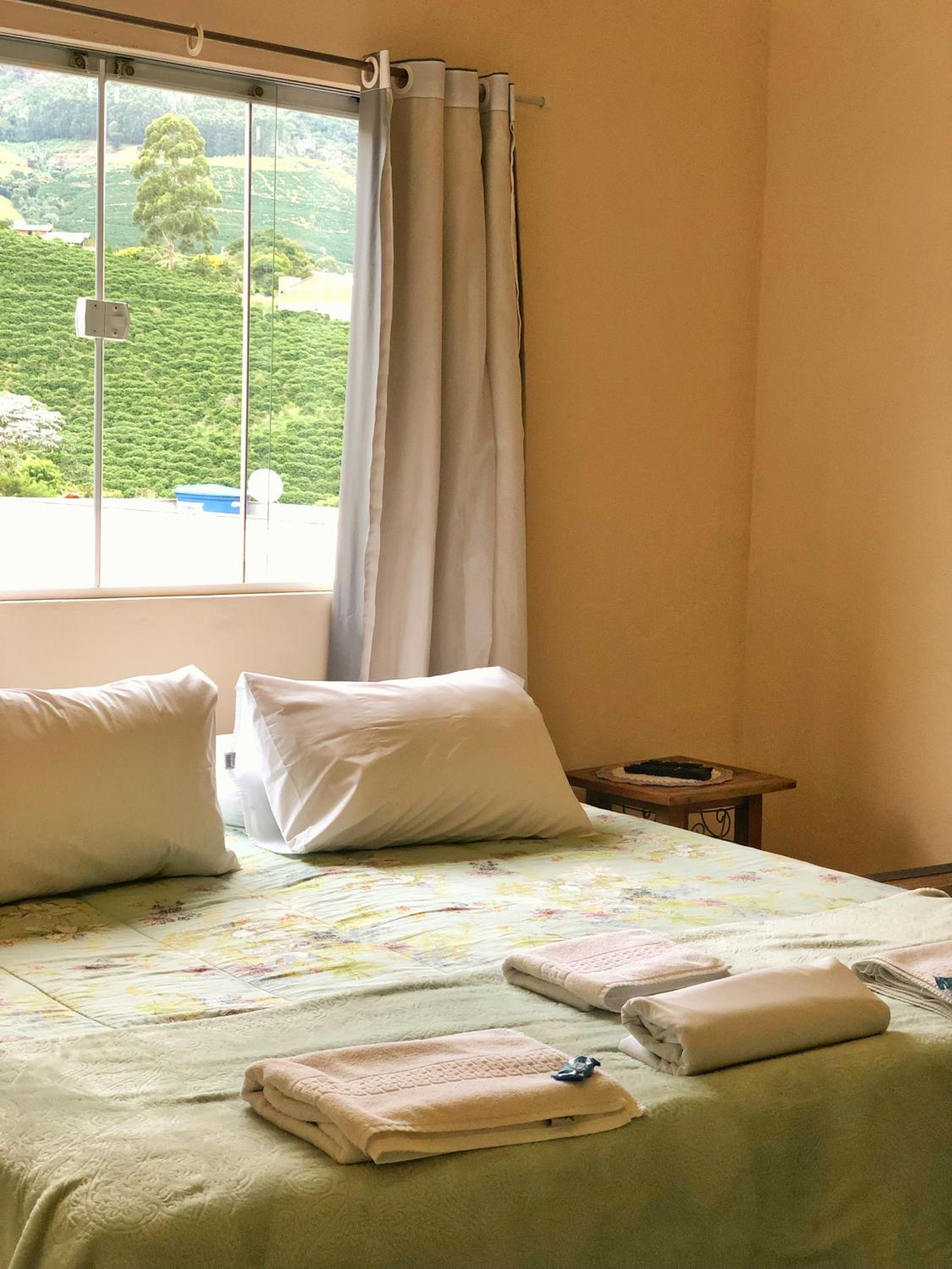 Triple Room with Mountain View photo 2