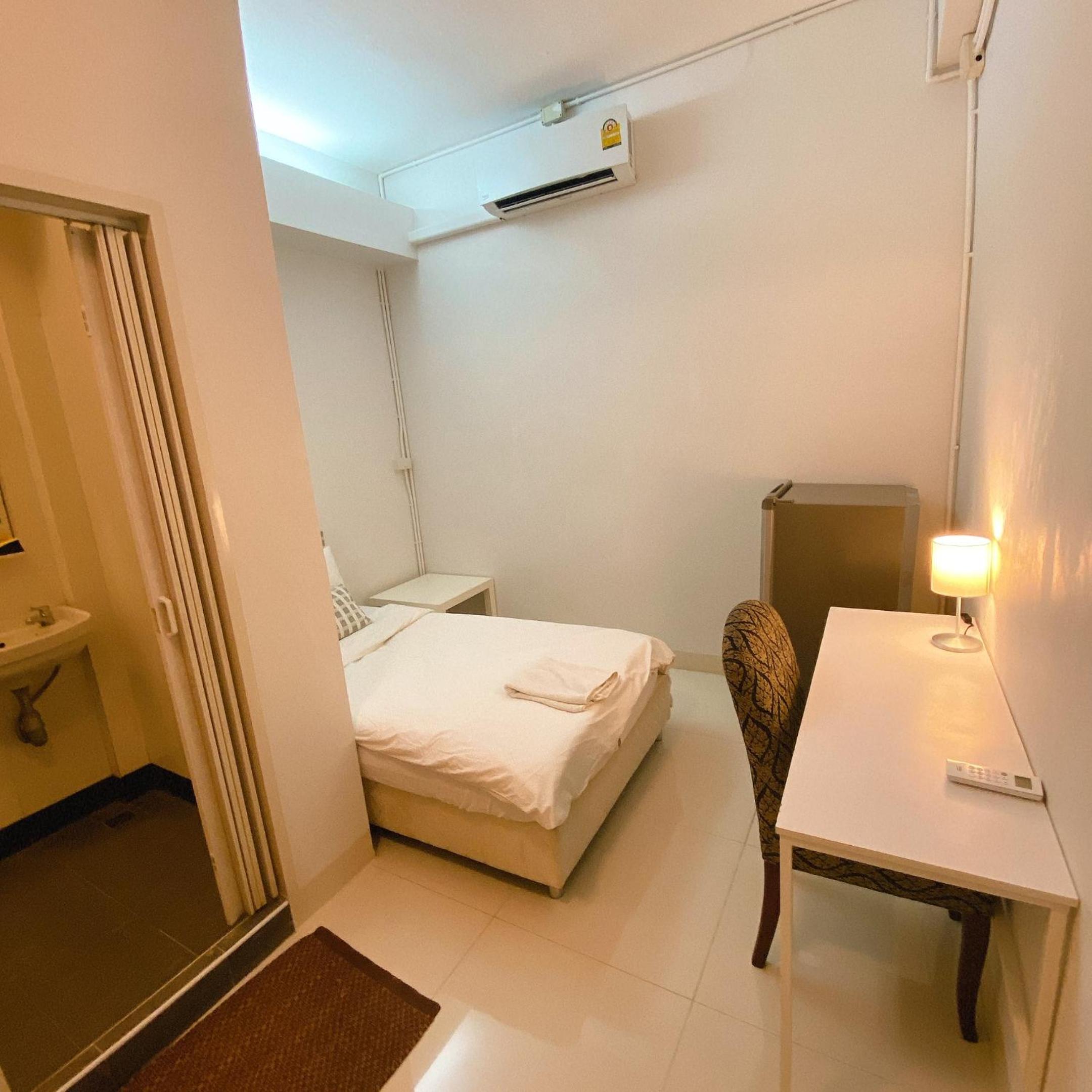 Economy Single Room photo 3