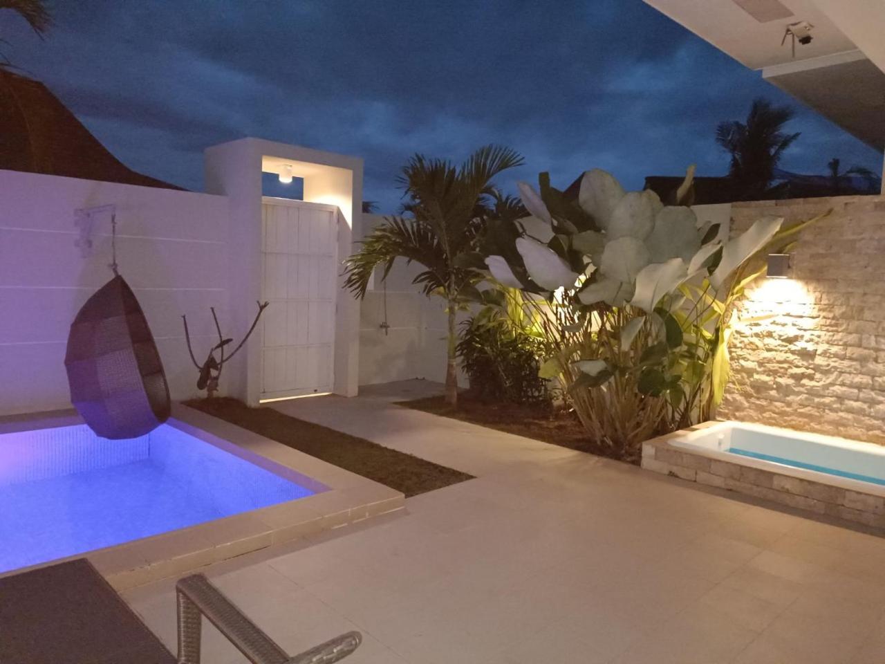 One-Bedroom Villa with Private Pool - Photo 23