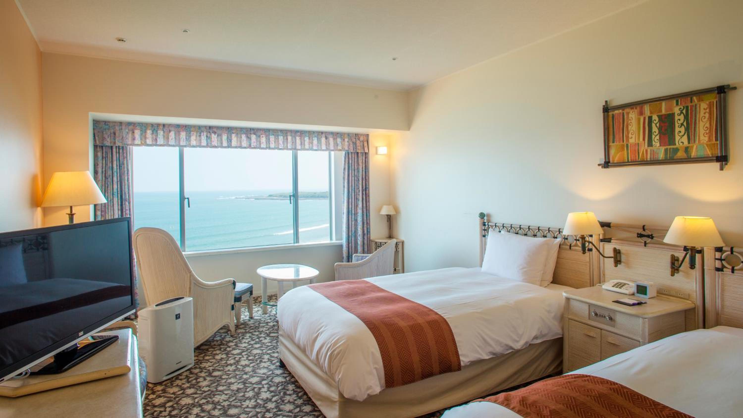 Twin Room with Sea View - Smoking