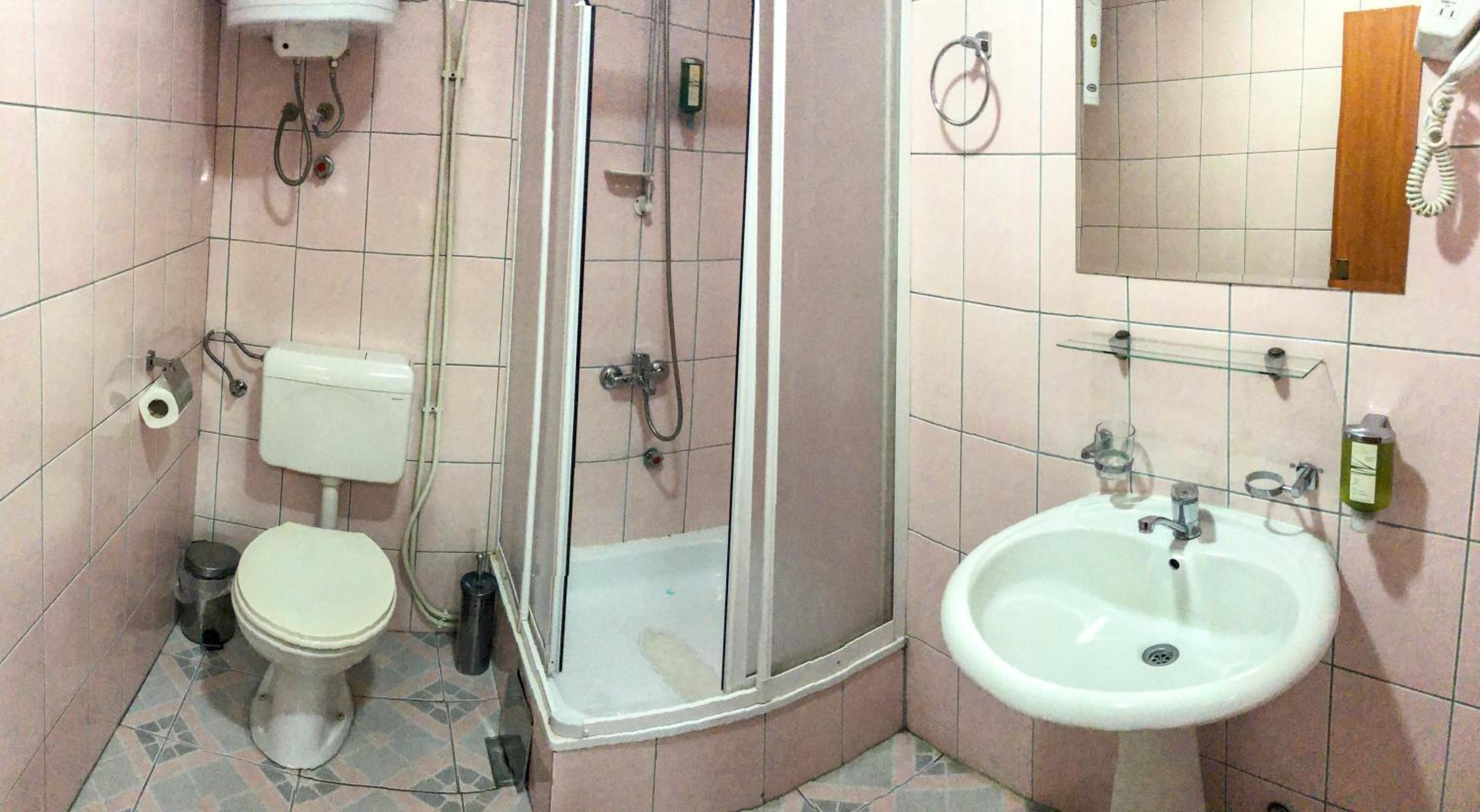 Double or Twin Room - Photo 48