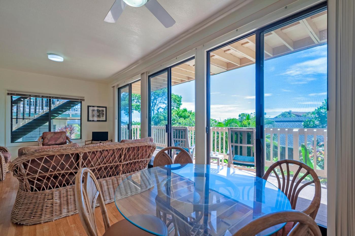 Apartment with Partial Sea View photo 3