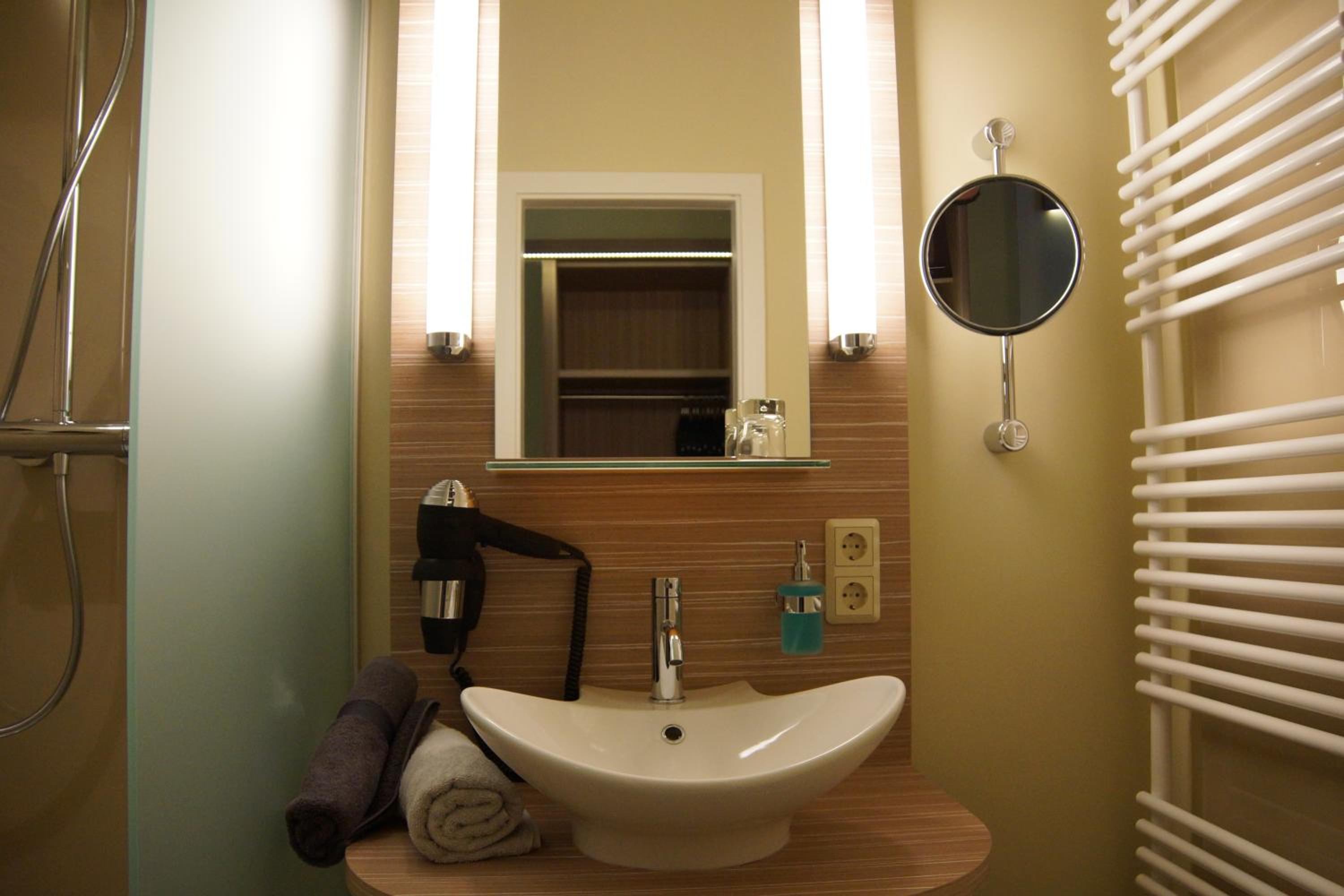 Double Room without Balcony - Photo 15