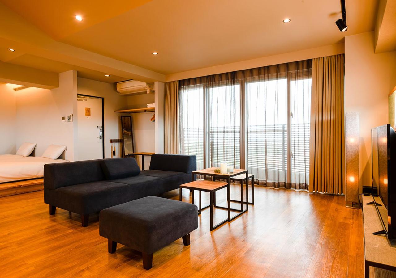 Superior Family Room - Photo 30