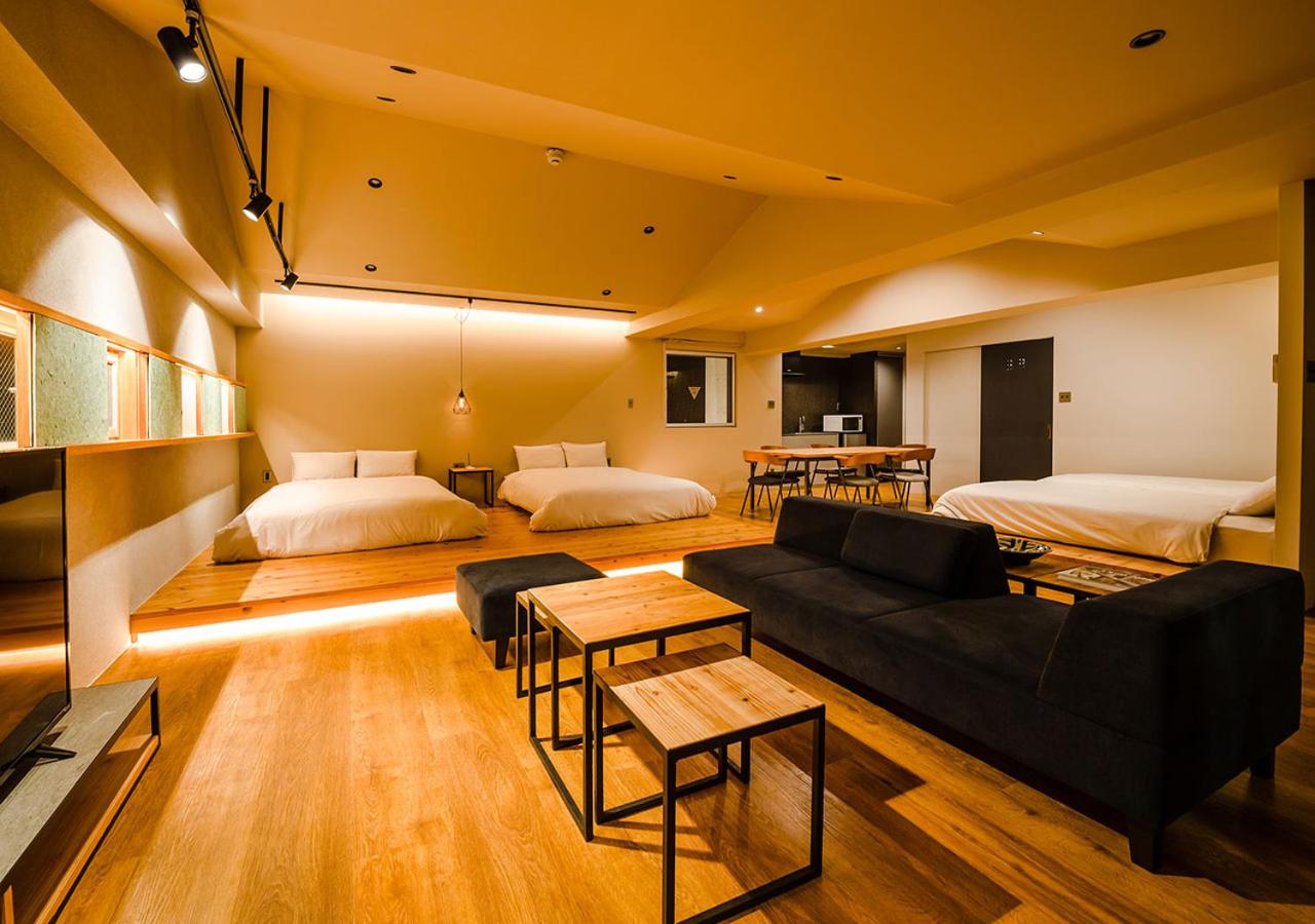 Superior Family Room - Photo 29