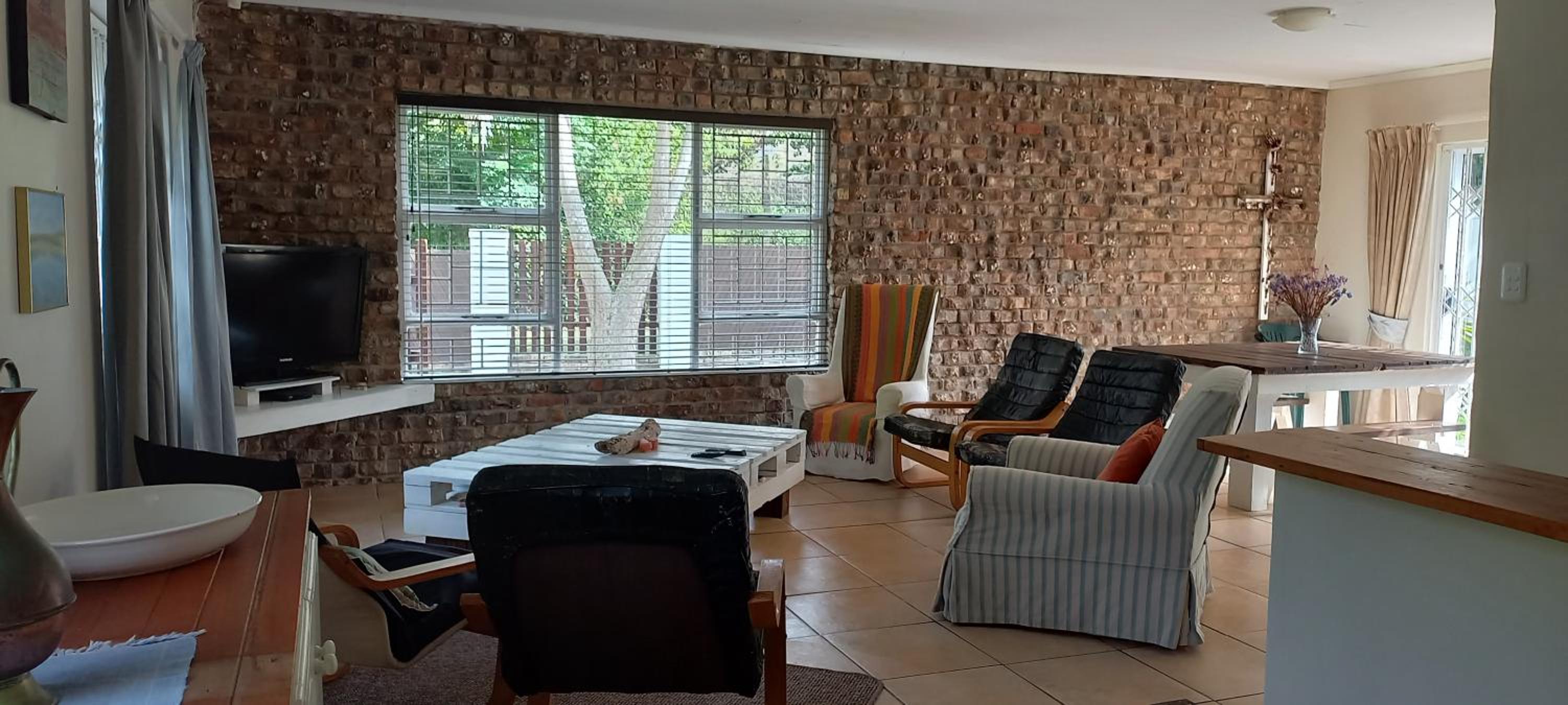 Family Bungalow - Photo 7