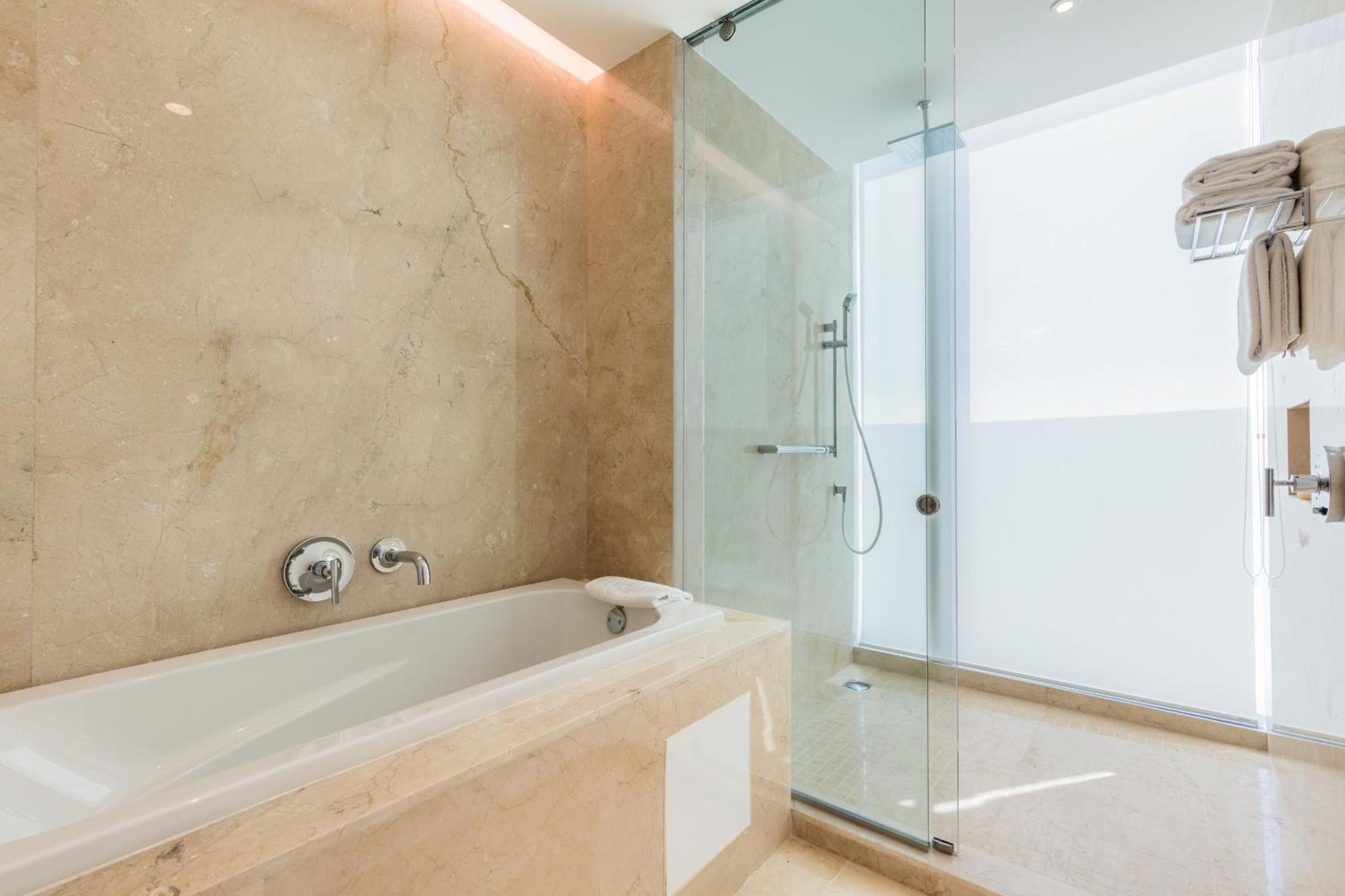 Master Suite - Photo 7