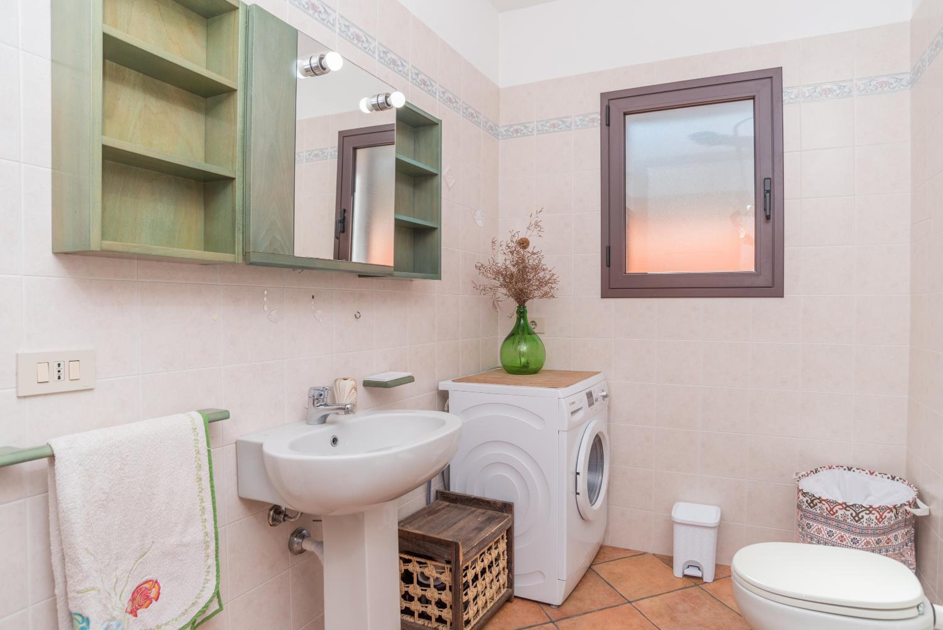 Two-Bedroom Deluxe Apartment with Ocean View photo 3