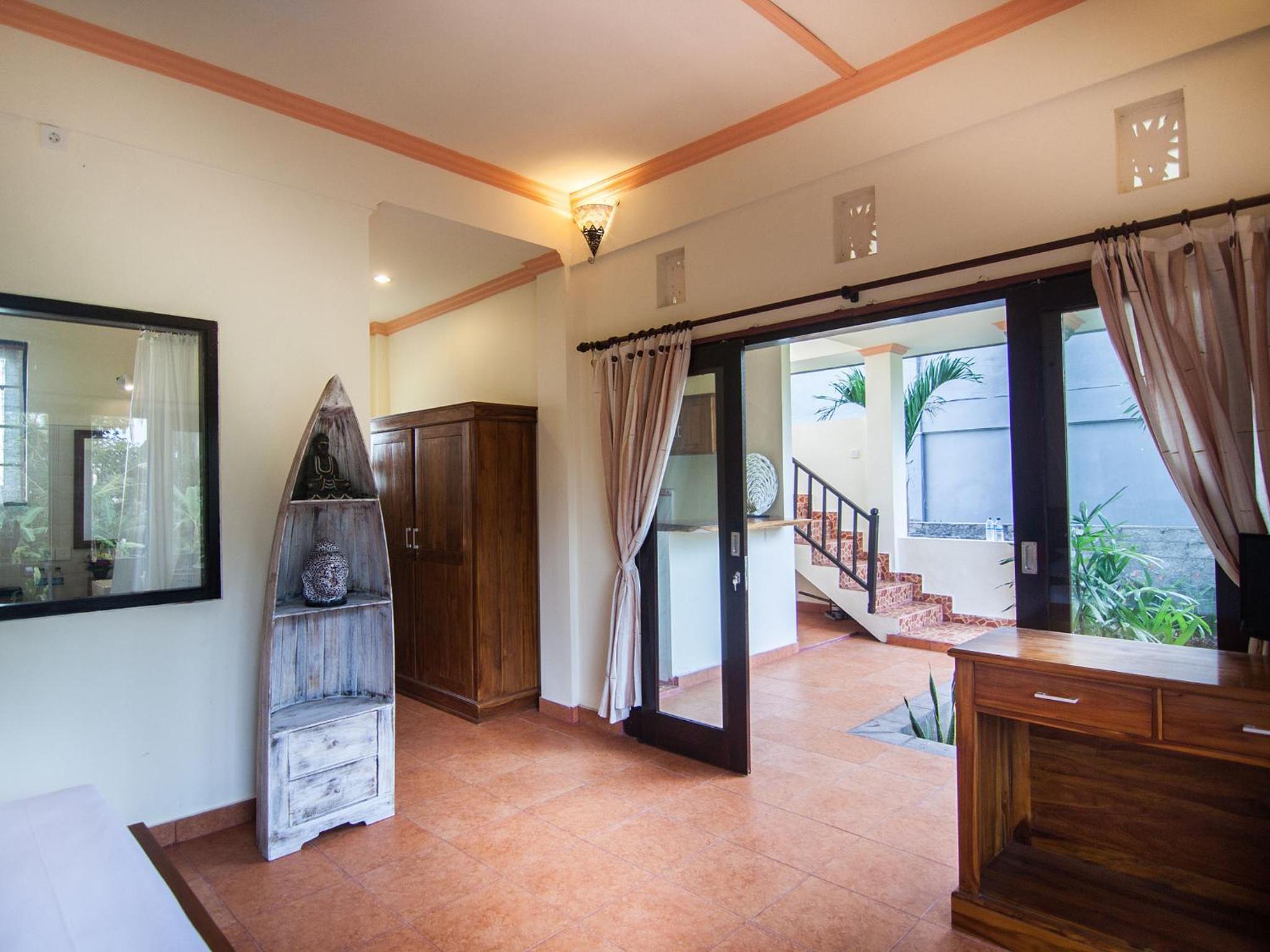 Deluxe Double Room with Kitchen - Photo 2