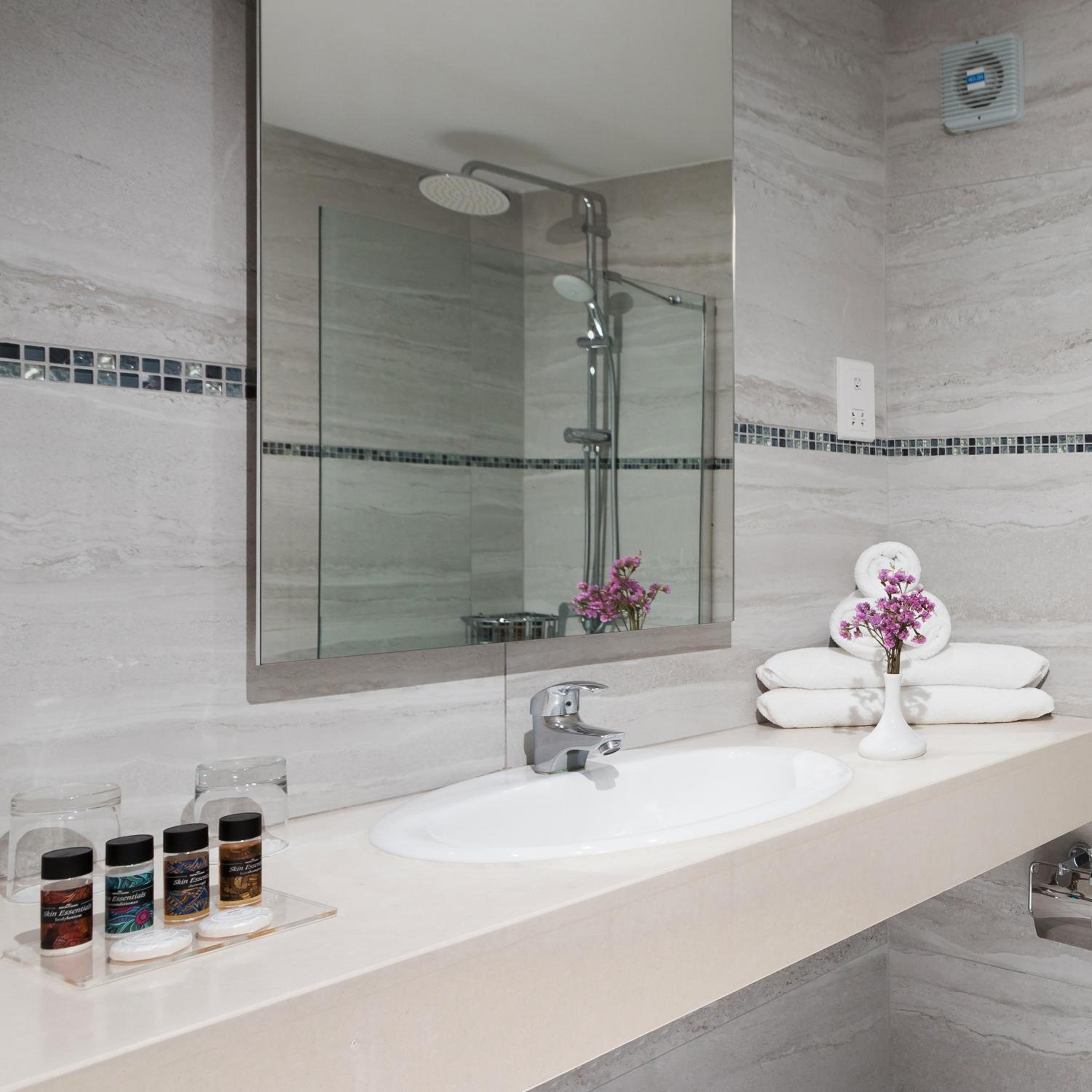 One Bedroom Suite  - Photo 5