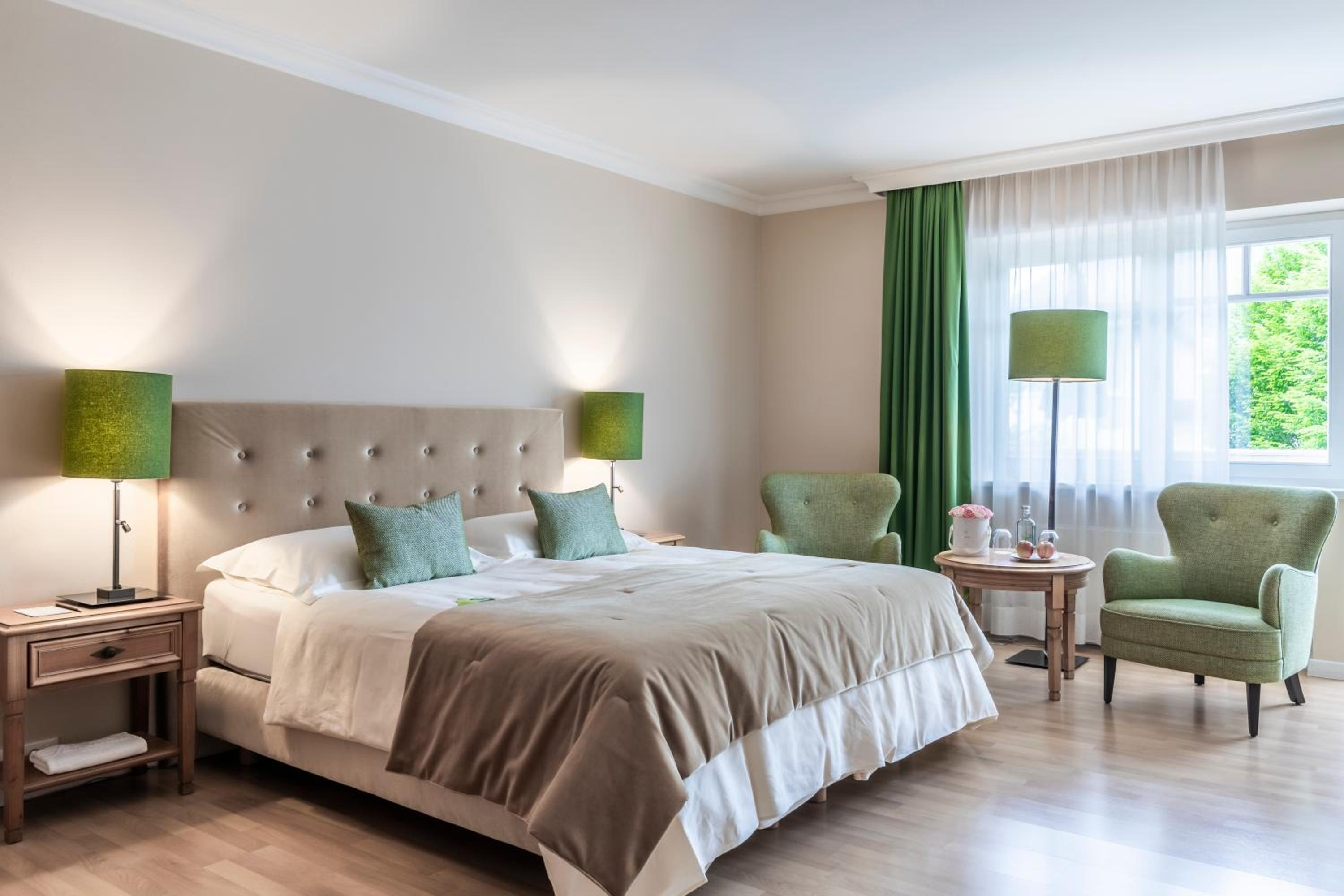 Superior Double Room with Balcony - Photo 3
