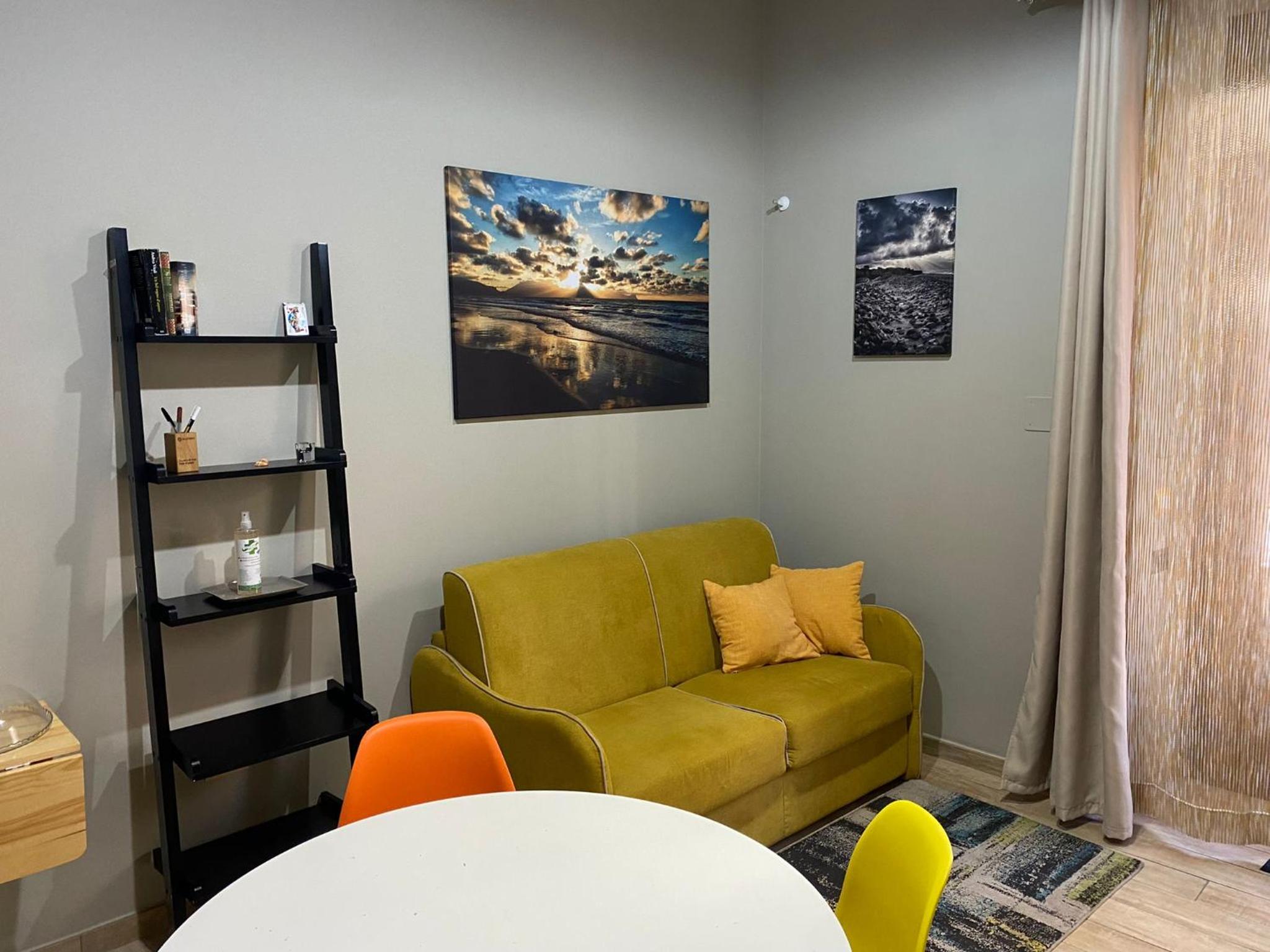 One-Bedroom Apartment - Ground Floor - Separate Building