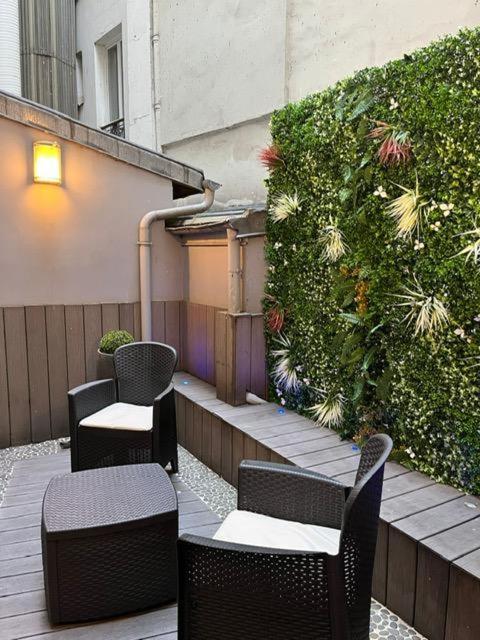 Deluxe Double Room with Terrace