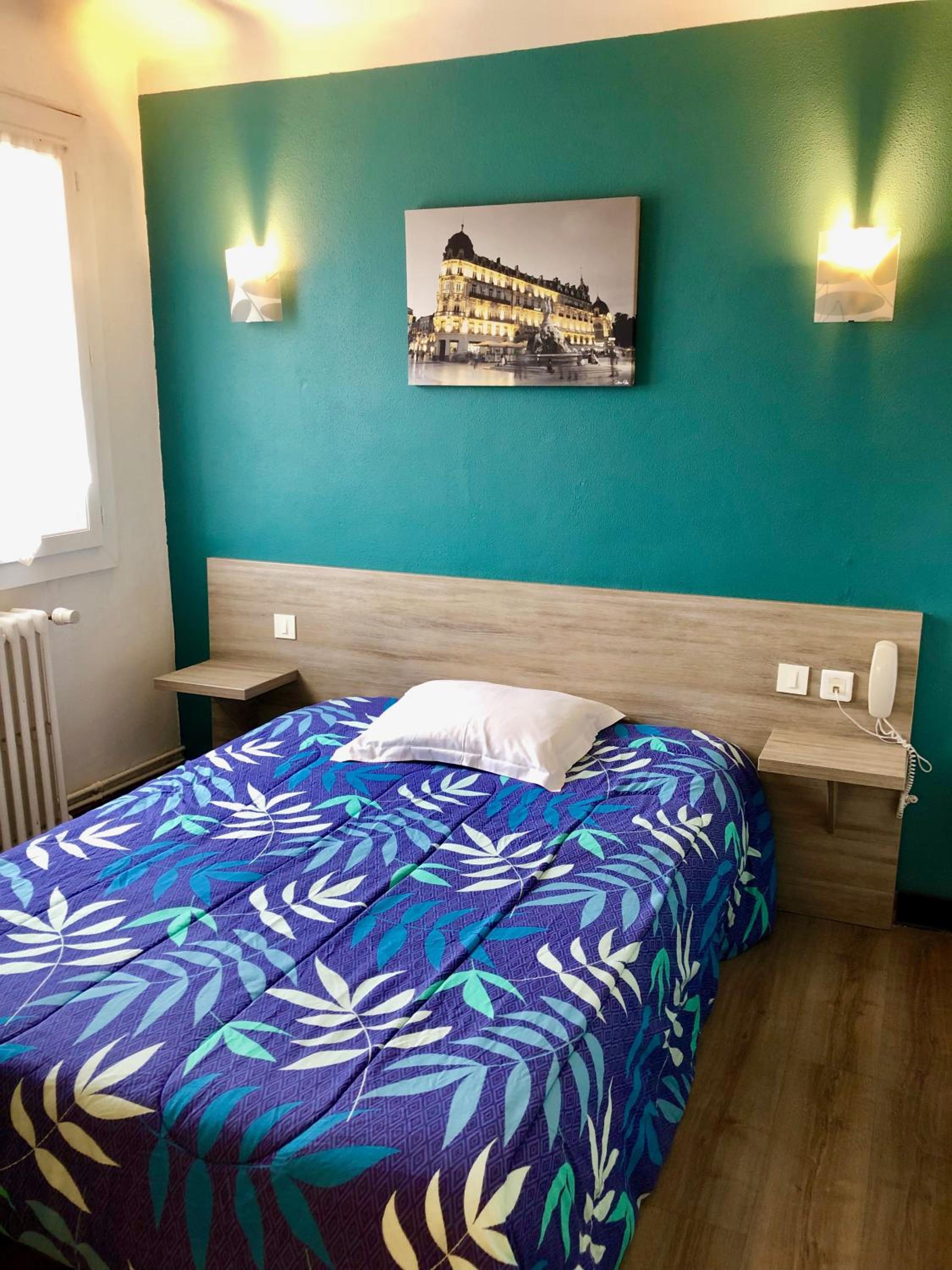 Double Room with Shared Toilet