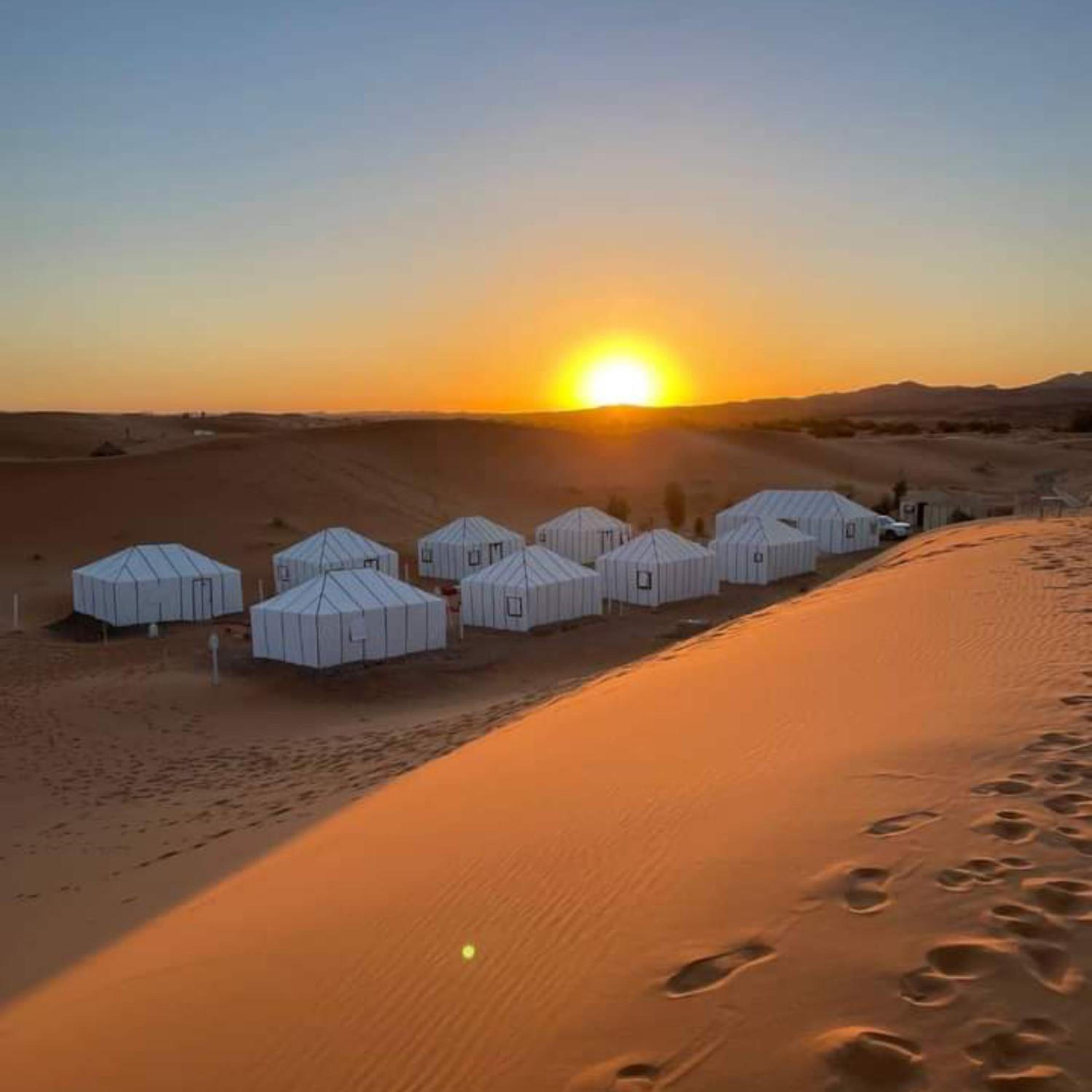 Tent - Photo 96