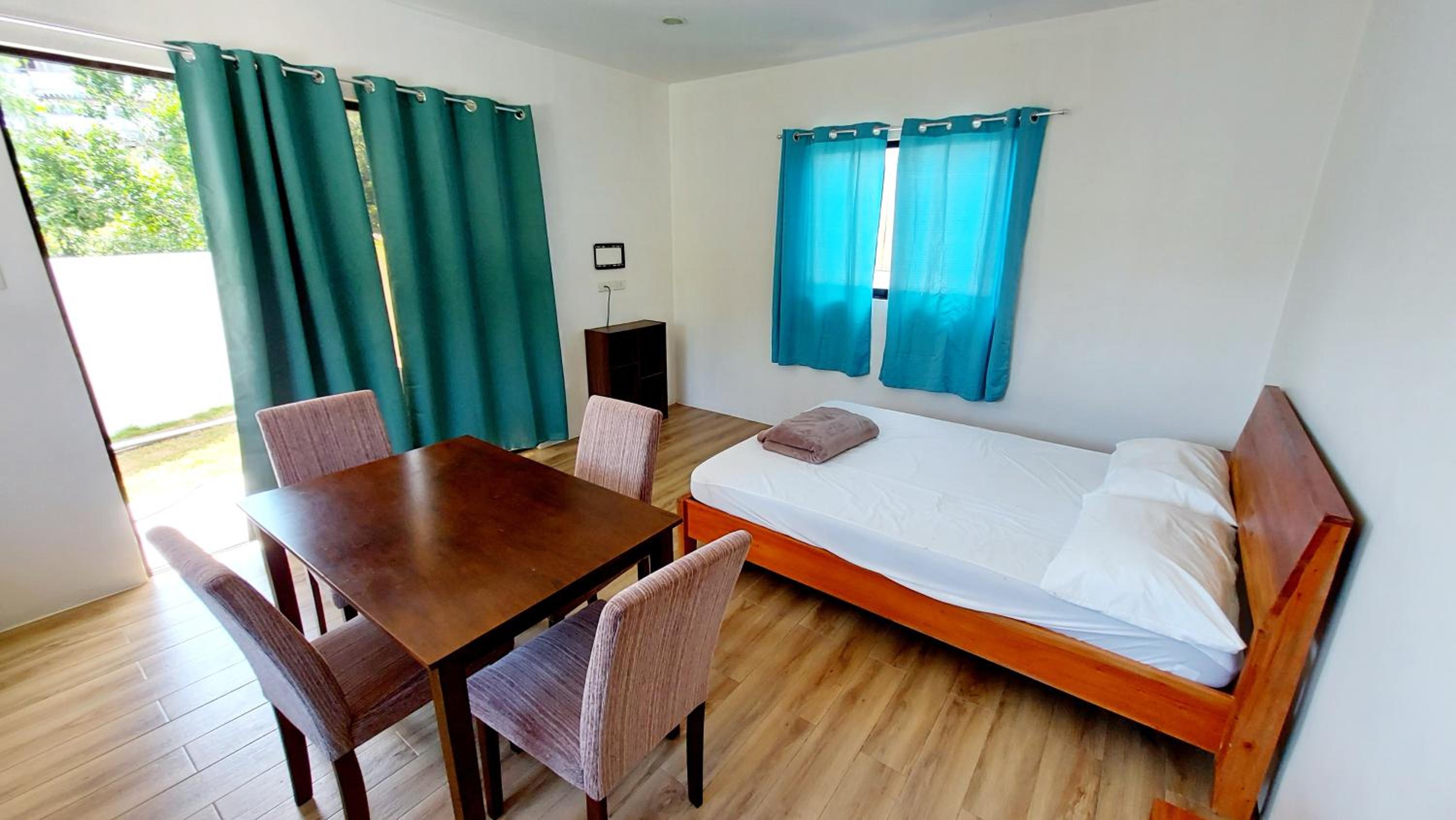 Apartment with Terrace photo 2