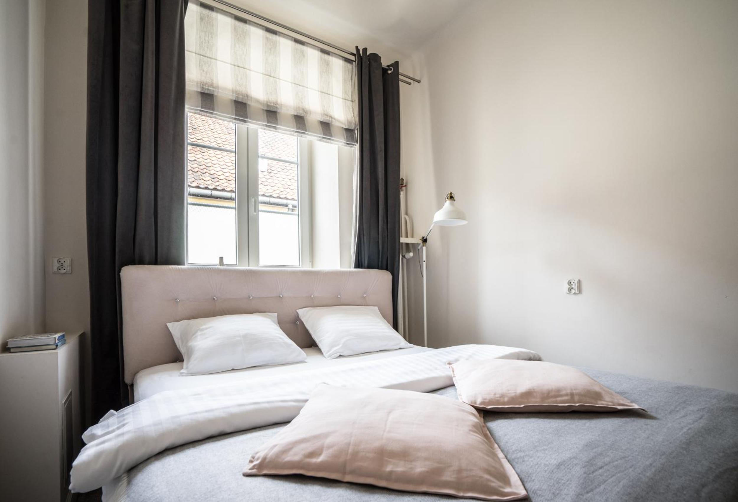 One-Bedroom Apartment - Photo 13