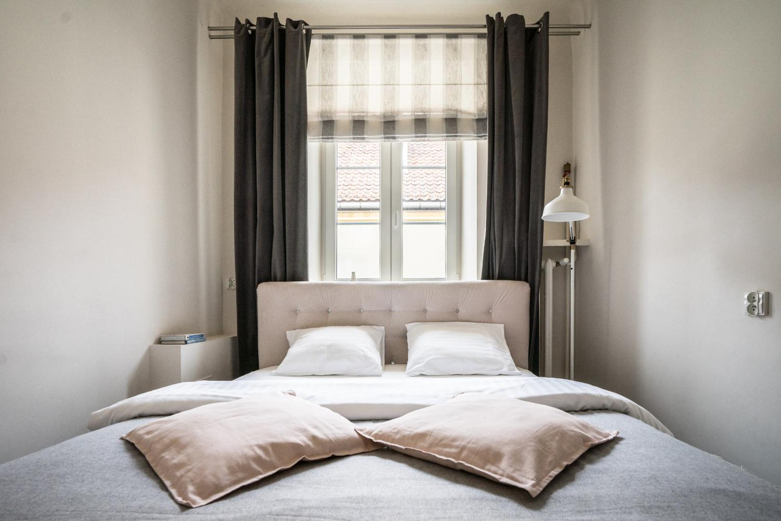 One-Bedroom Apartment - Photo 16