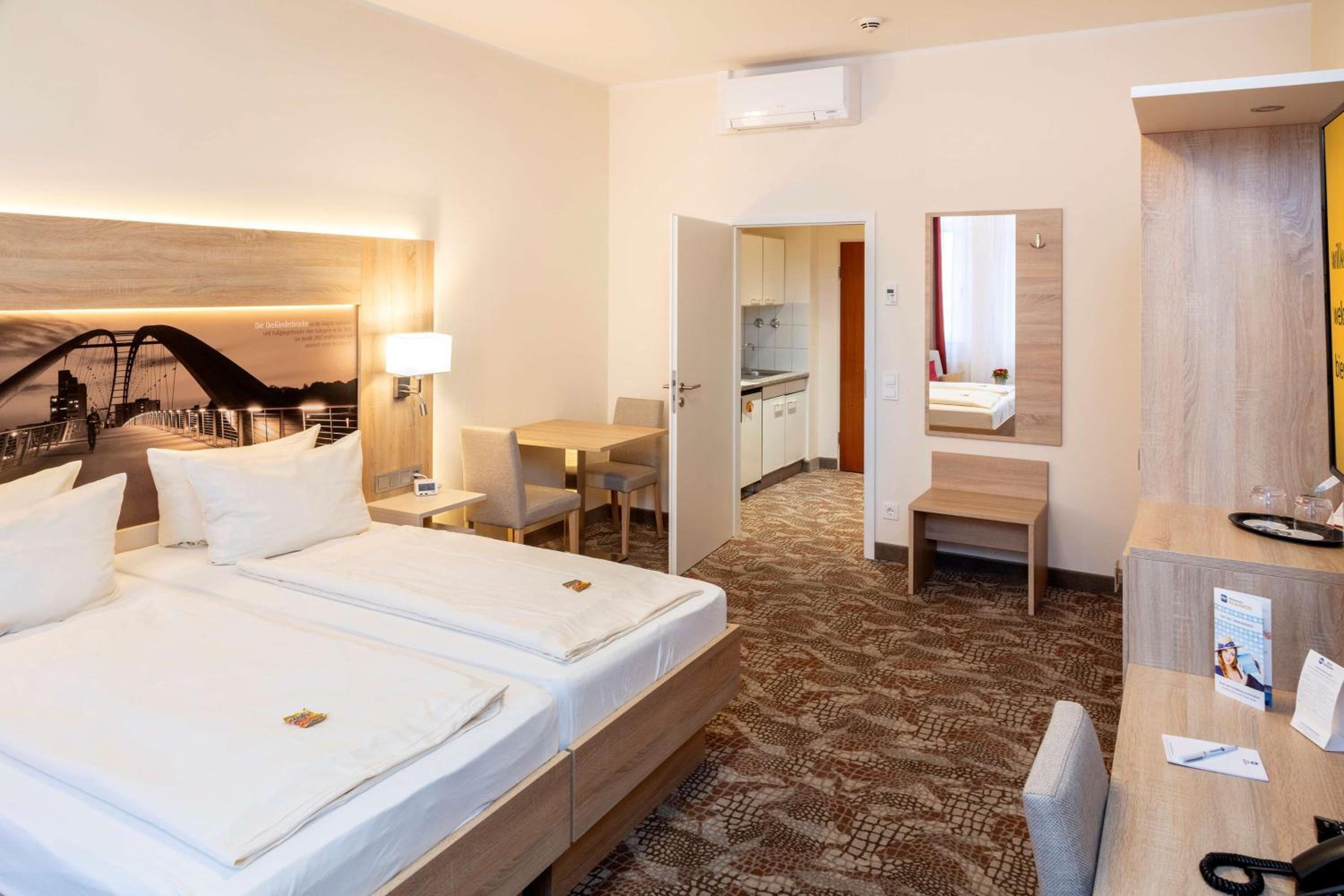 Standard Double Room with Kitchenette photo 1