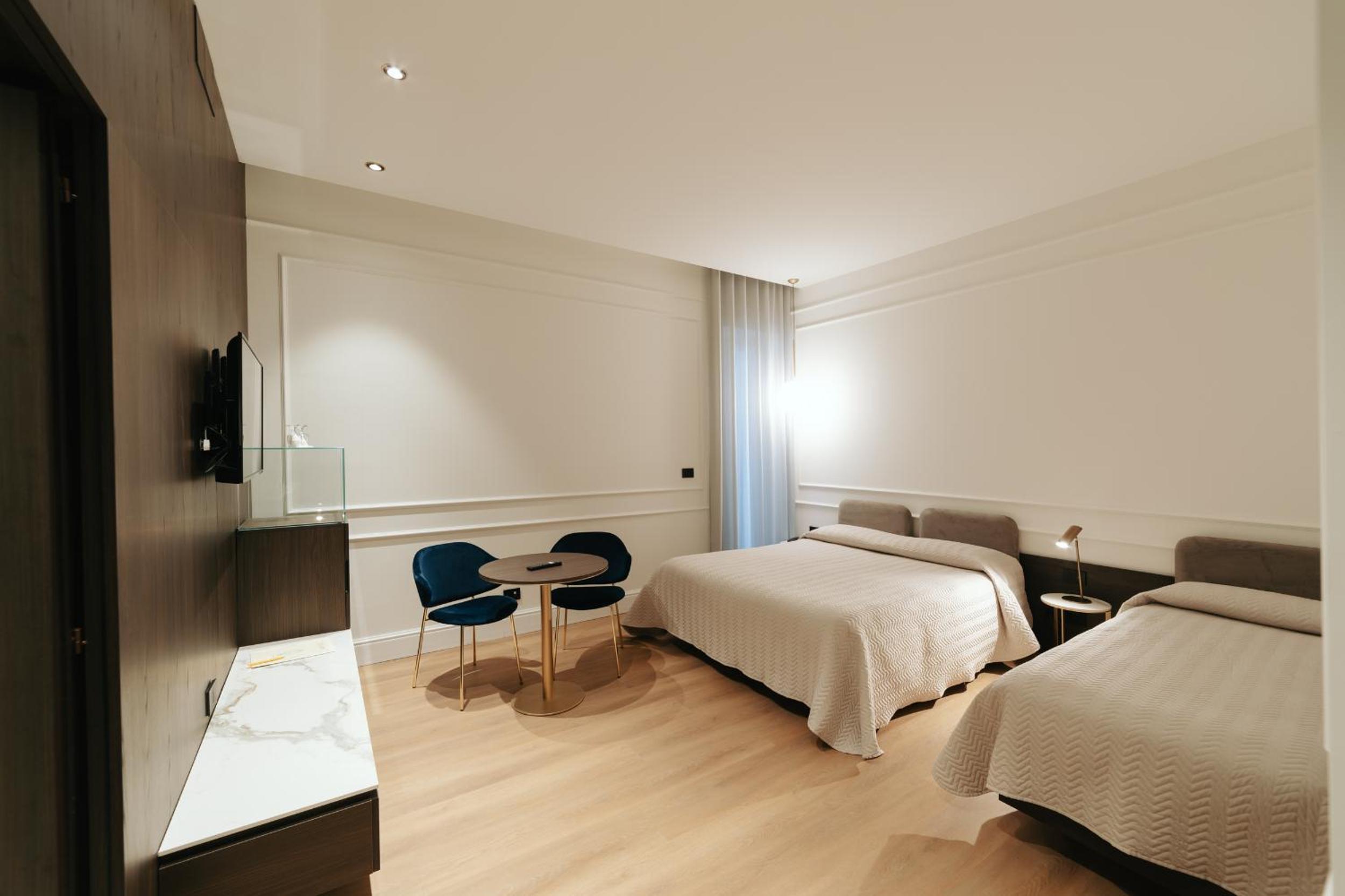 Triple Room - Photo 5