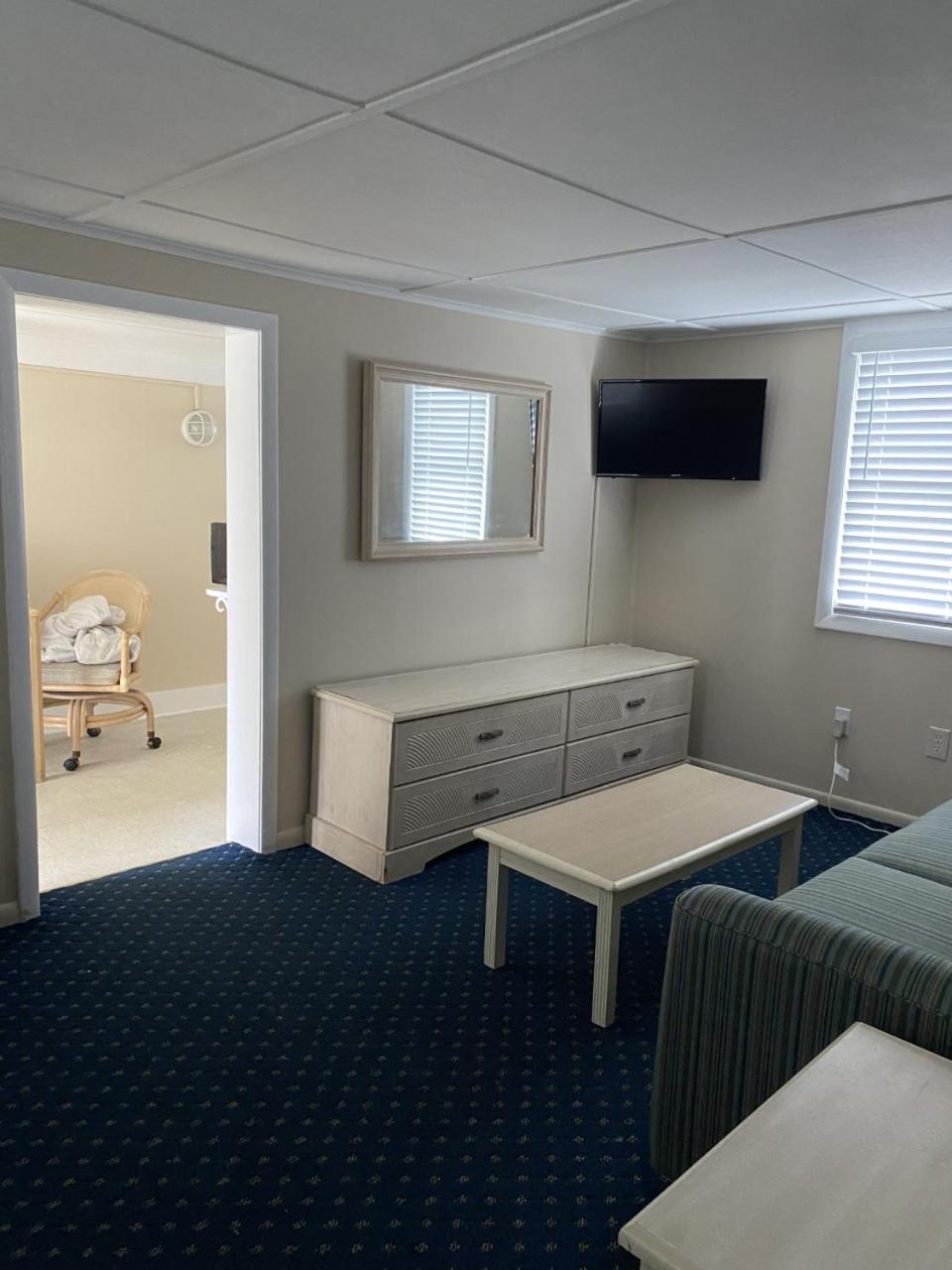Suite - Photo 4