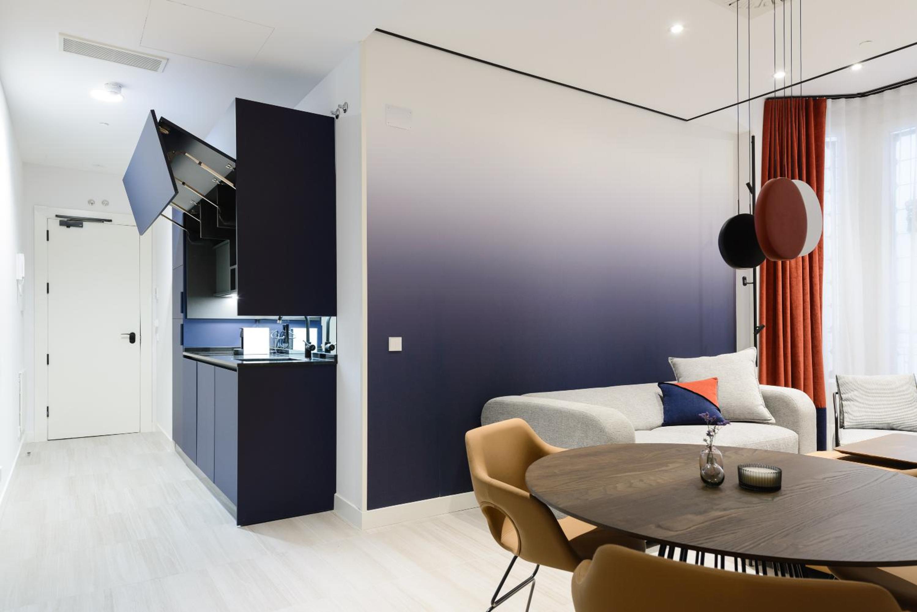 Two-Bedroom Apartment - Photo 7