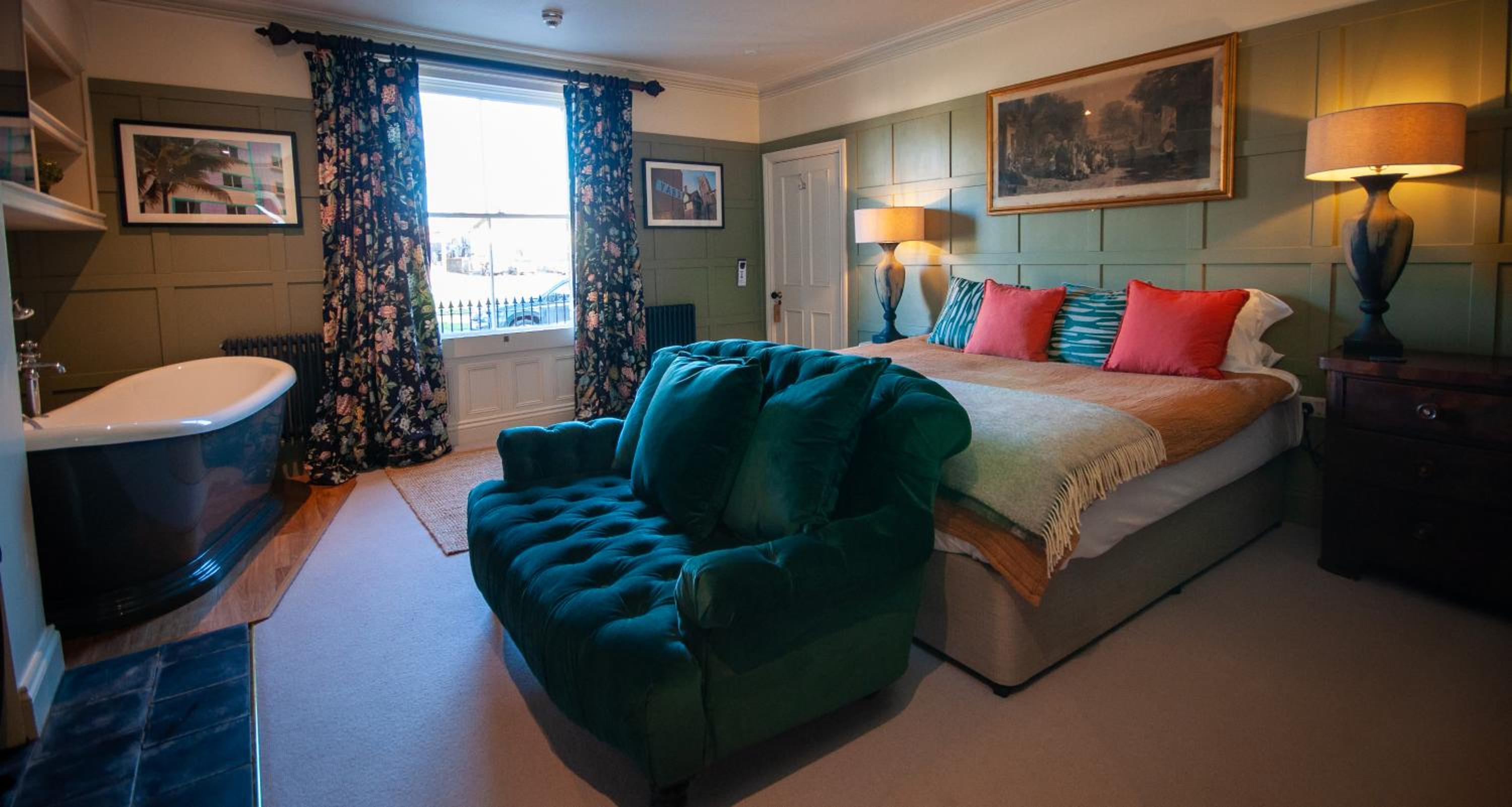 Superior Twin Room photo 2